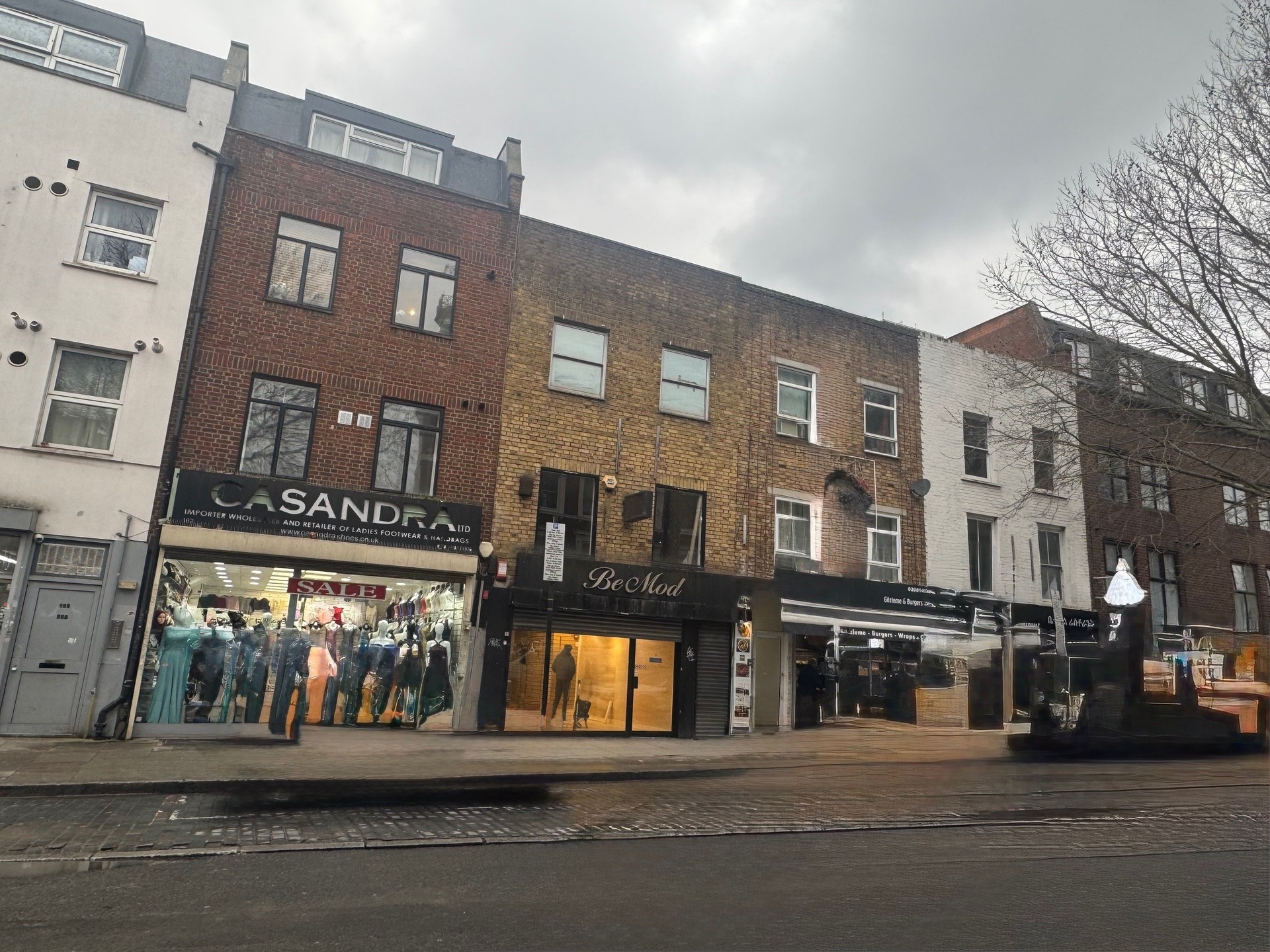 New Instruction!!
160 Fonthill Road, Finsbury Park, N4 3HP.
Prime Showroom/Office with Ancillary Storage Building
Comprises the entire building, arranged as Ground floor shop/showroom together with the first and second floor ancillary storage. The building benefits from a highly prominent window frontage, wooden flooring, suspended ceilings, external electric security roller shutter door. The building is in need of refurbishment.
2,033 Sqft (189 Sqm)
To Let
