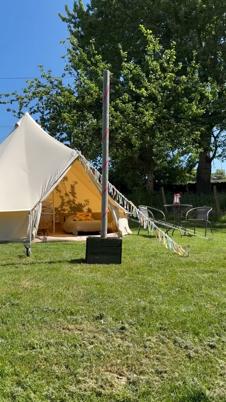 Introducing our brand new bell tents!💜
Our stunning bell tents are now available to book both midweek and weekends until September!
Included with your booking-
⭐️Quality 5m bell tent
⭐️Double bed with optional additional single beds
⭐️Fire pit area with seating
⭐️Basket of logs
⭐️BBQ stand
⭐️Cutlery and crockery
⭐️Solar and fairy lights outside and inside
A huge thank you to @thebelltentshop for these beautiful and fantastic quality tents🙌🏻
#belltent #belltents #campsite #camping #yorkshire #glamping #ilkley #otley