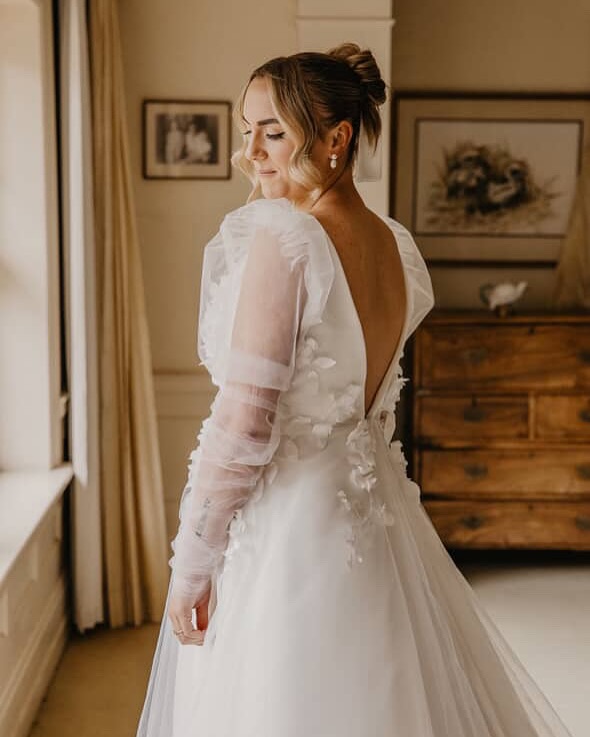 A moment for this stunning bride.
Annie looking breathtaking in her custom BPC gown, layers of English tulle with delicately placed 3D organza flowers