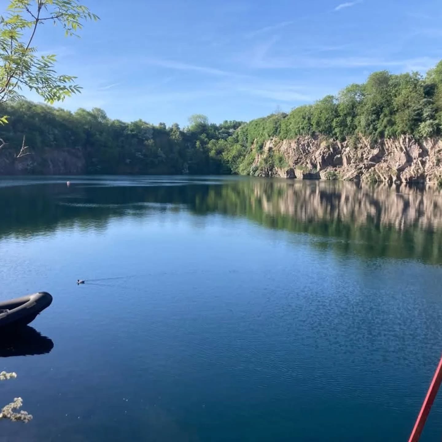 🔷️Bank holiday coaching , Introduction to open Water Swimming,
🔷️Just 3 spaces left
Our next coaching session is next Monday 26th of May at Stoney Cove
Together We Swim is delivering a coaching session at Stoney Cove on Monday 26th of May , 10.30 to 12.00.
If you wish to join us on this session, you will still need to book your swim in the usual way via the Stoney Cove website, agreeing to their T&Cs, and paying for your swim session with them separately to booking your coaching session with me. Here is what you need to do
🔹️Book your coaching session via Togetherweswim.co.uk and pay via the website, ensuring you complete the waiver form for us.✅️
🔹️Book your swim session at Stoney Cove via https://www.stoneycove.com/categories/book-now/swimming/ ✅️
🔹️Enjoy your session on Monday 26th May !
Any questions, please ask 😊