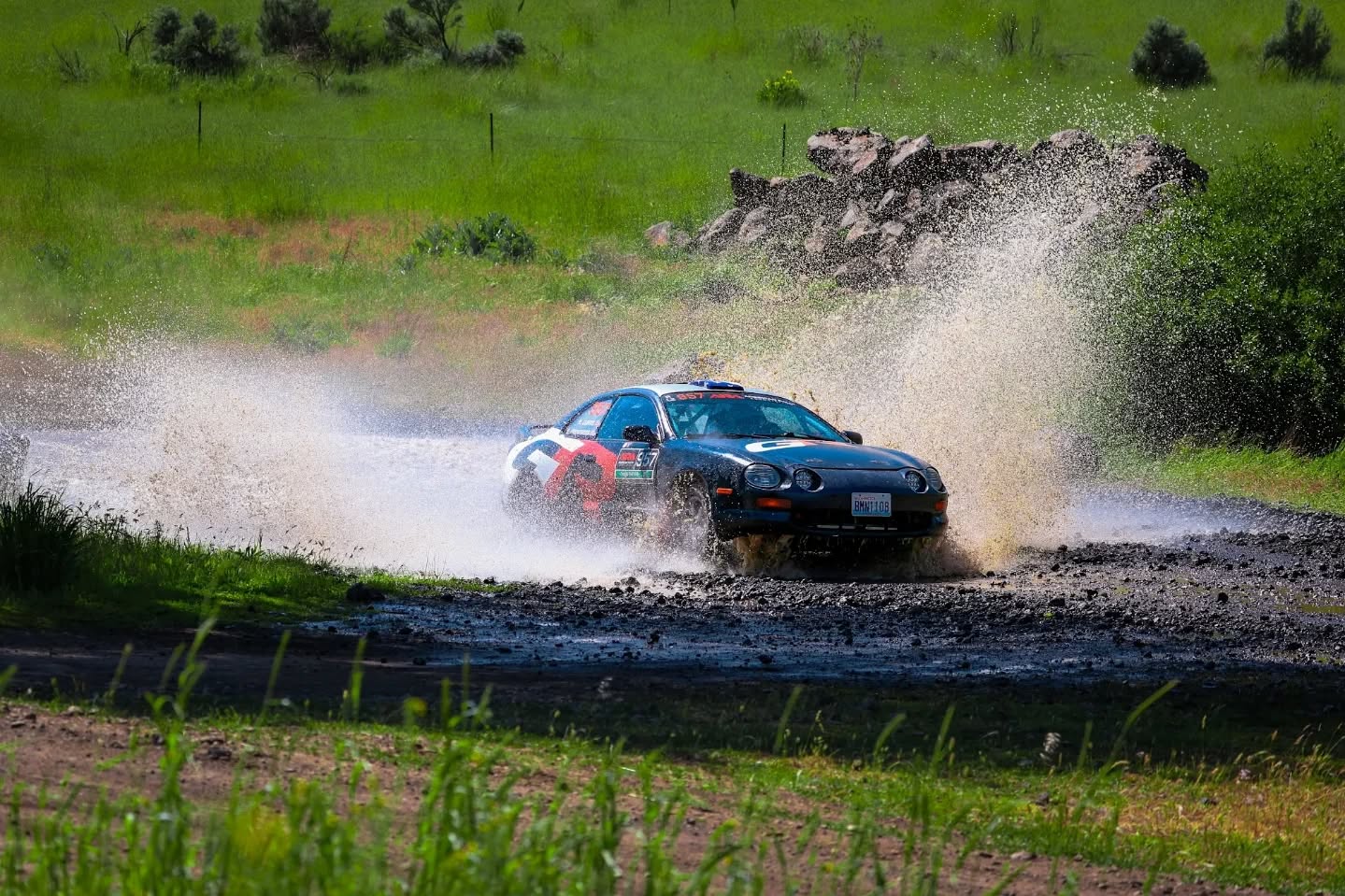 @oregontrailrally recaps inbound! ๐๐จ๐จ
First we have @ericfrentress and @ethan_reed in their 1994 Toyota Celica which they debuted at the race this year. The team reports having a solid weekend after some key rear suspension tweaks performed by Eric early in the racing. With fast times and smooth water splashes this duo came across the finish line in 2nd place for the regional L2WD class which meant one of Ethan's legendary champagne sprays!
More recaps coming!
Thanks again to @antigravitybatteries for making this trip possible and for powering the Livestream coverage at the event again this year! ๐โก๐
@ara_rally | @dirtfishrally | @stevenreddracing
#Rally #Toyota #OTR2025 #ARARally #Racing #PNW