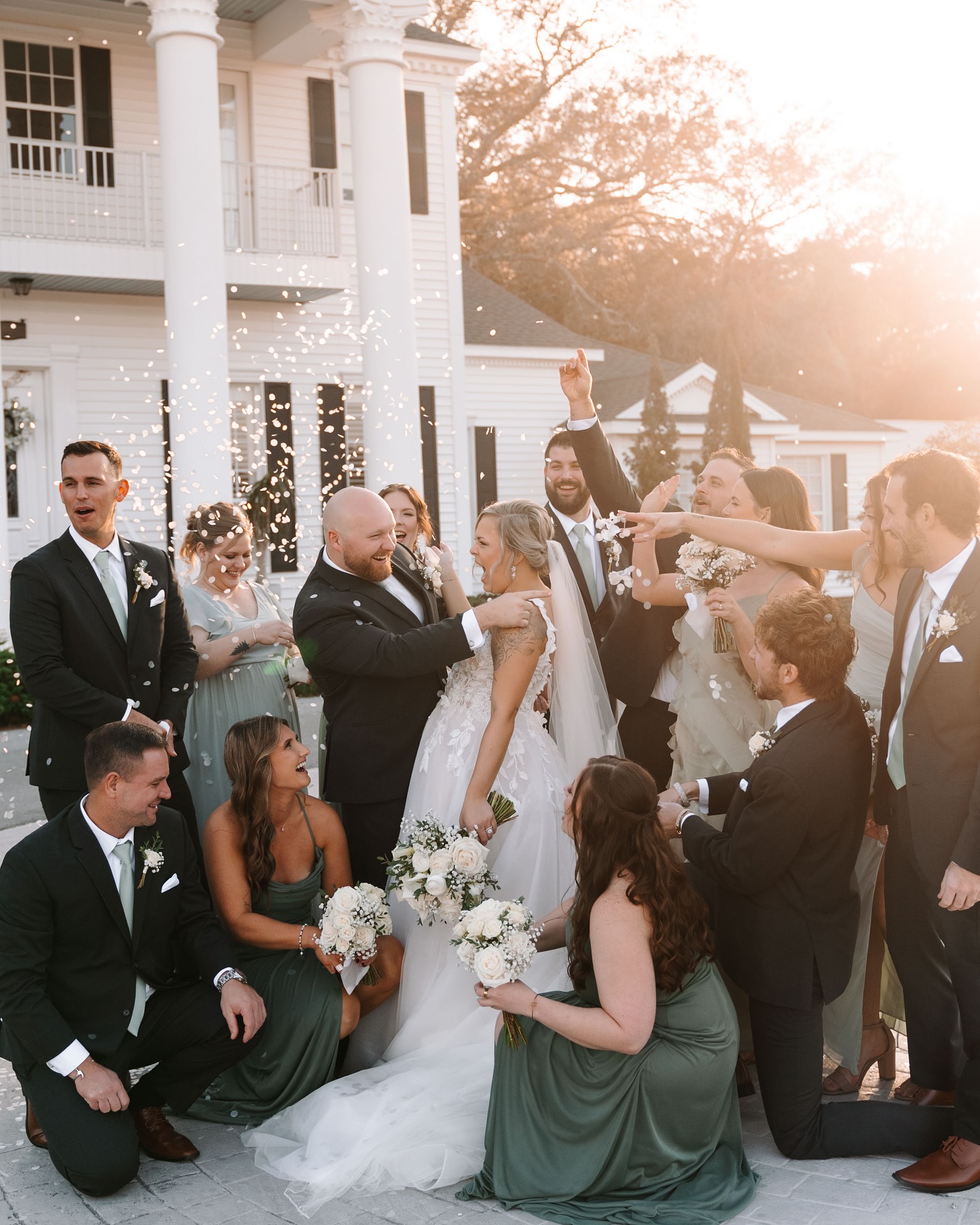 Sharing some of my favorite people 🤍
Kate & Josh
Their wedding day was nothing but dream
.
Photo & video: @sweetcharmsphotoandfilm
Venue: @legacylaneweddings
DJ: @complete_tampa
Makeup: @adorebridalhairandmakeup
Florals: @westoversflowers
Catering:@savoryrootscatering