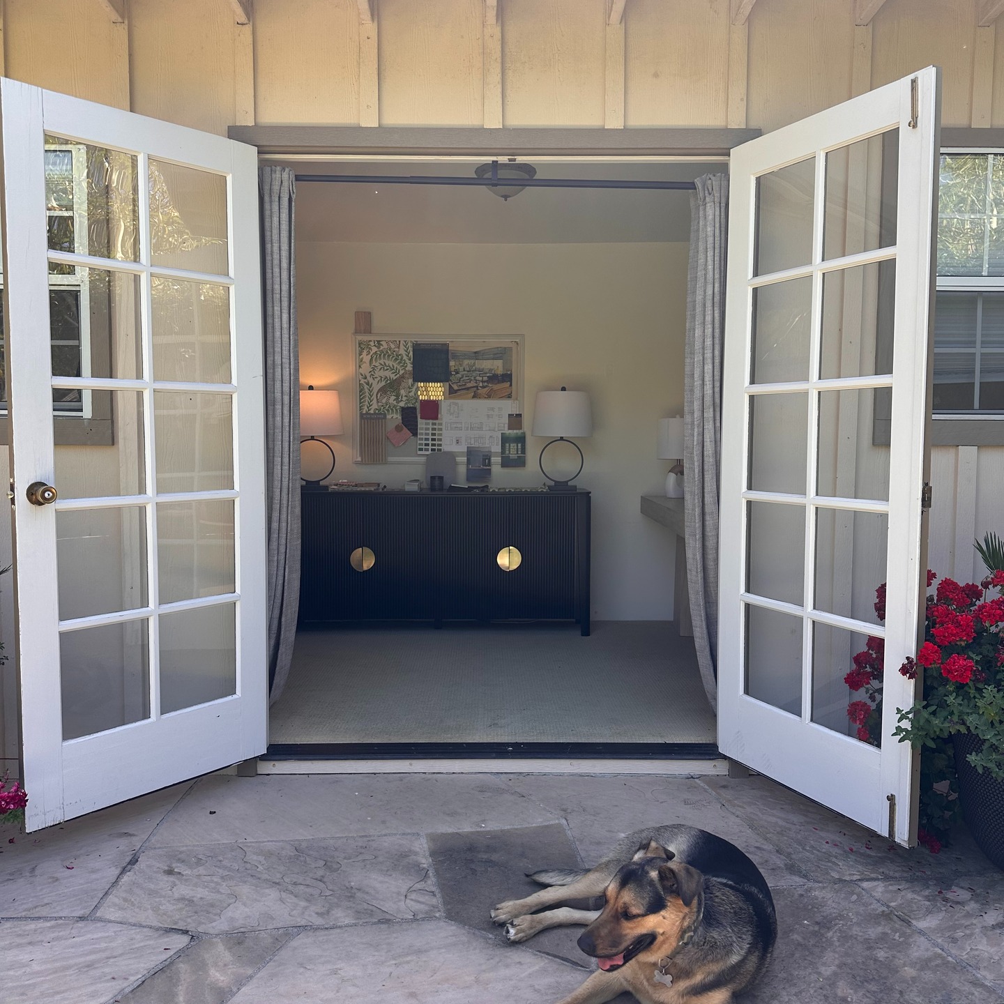 After a season of challenge and reflection, it feels especially meaningful to return to what I love—Design! With a fresh perspective and a brand new creative space to match.
Here’s to new beginnings, grounded in resilience and filled with color.
Have Fun, Be Bold!
xo, Lindsey
#DesignWithHeart #CreativeResilience #InteriorDesign #NewStudioVibes #MalibuDesign #BrentwoodStyle #CalabasasInteriors #HomeIsEverything #HaveFunBeBold