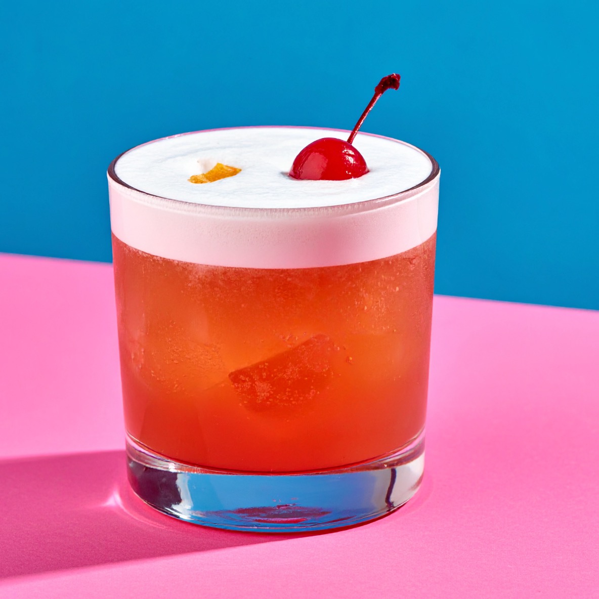 Dark Spirits aren't just for dark nights... how do you add some Spring into your Whiskey serves?
In celebration of #WorldWhiskeyDay, here's easy pre-batch serves made using the Think Drinks Creator System.
Just add your spirit, shake and serve!
1. Cherry Whiskey Sour
2. Peach Julep
3. Kentucky Buck
What will you create?
☎️Drop us a line when you're ready to Think smarter and Drink better!
#Hospitality #Cocktails #Whiskey #SummerCocktails