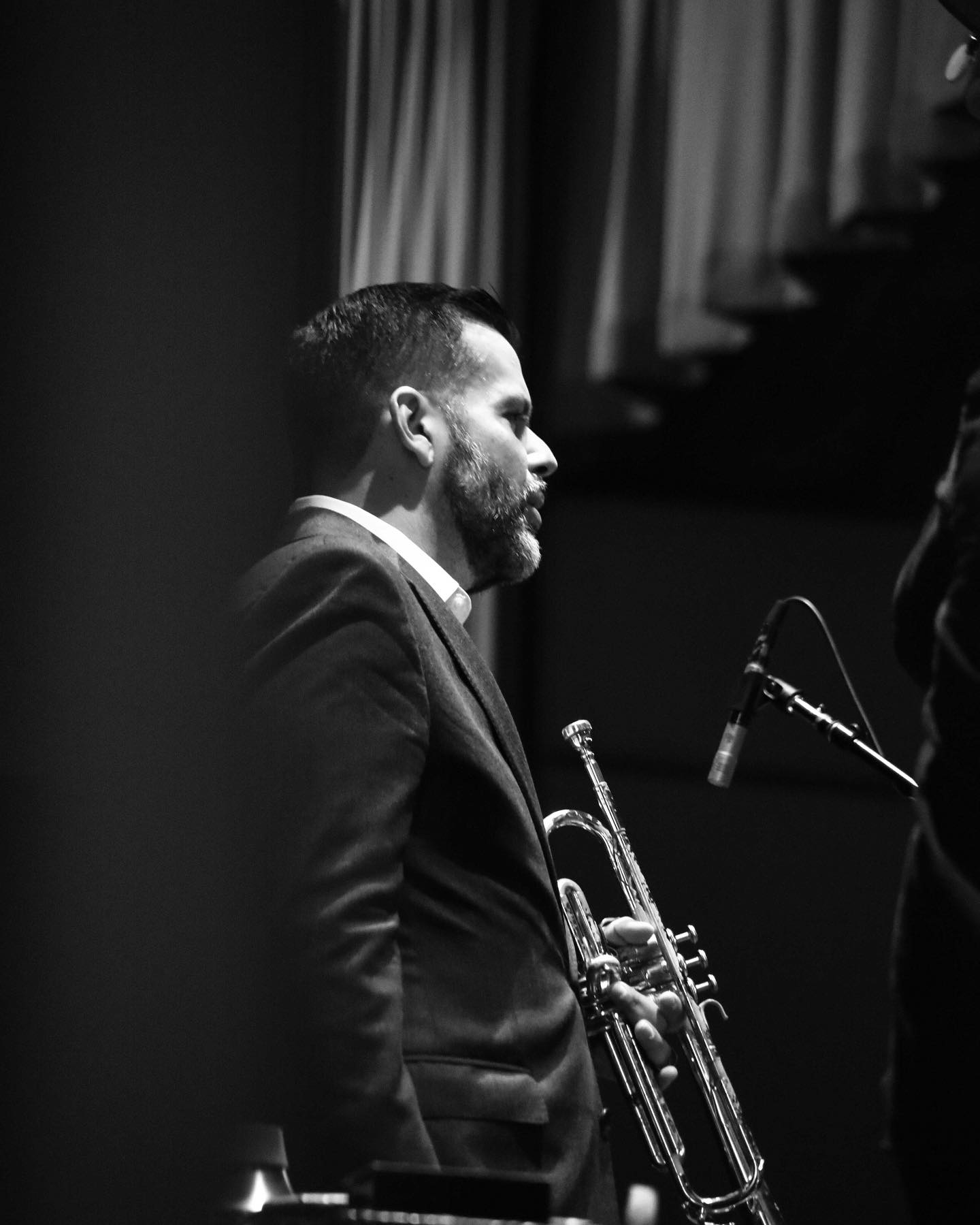 Late night Friday May 23 at @cellardogphilly w/ @_khiondrums @mad_is_on_bass @andrewrosenkilde 10:30-1:00 ✌️photos by @olabaldych