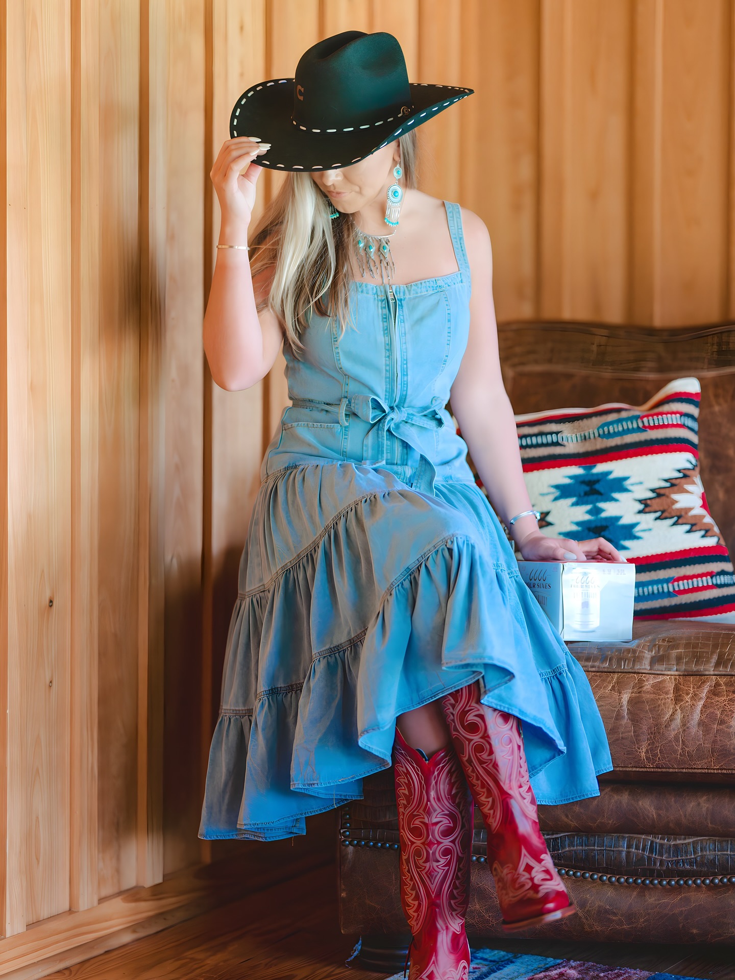 Your full-service creative partner, designed to transform your brand story. #theseraphcollective