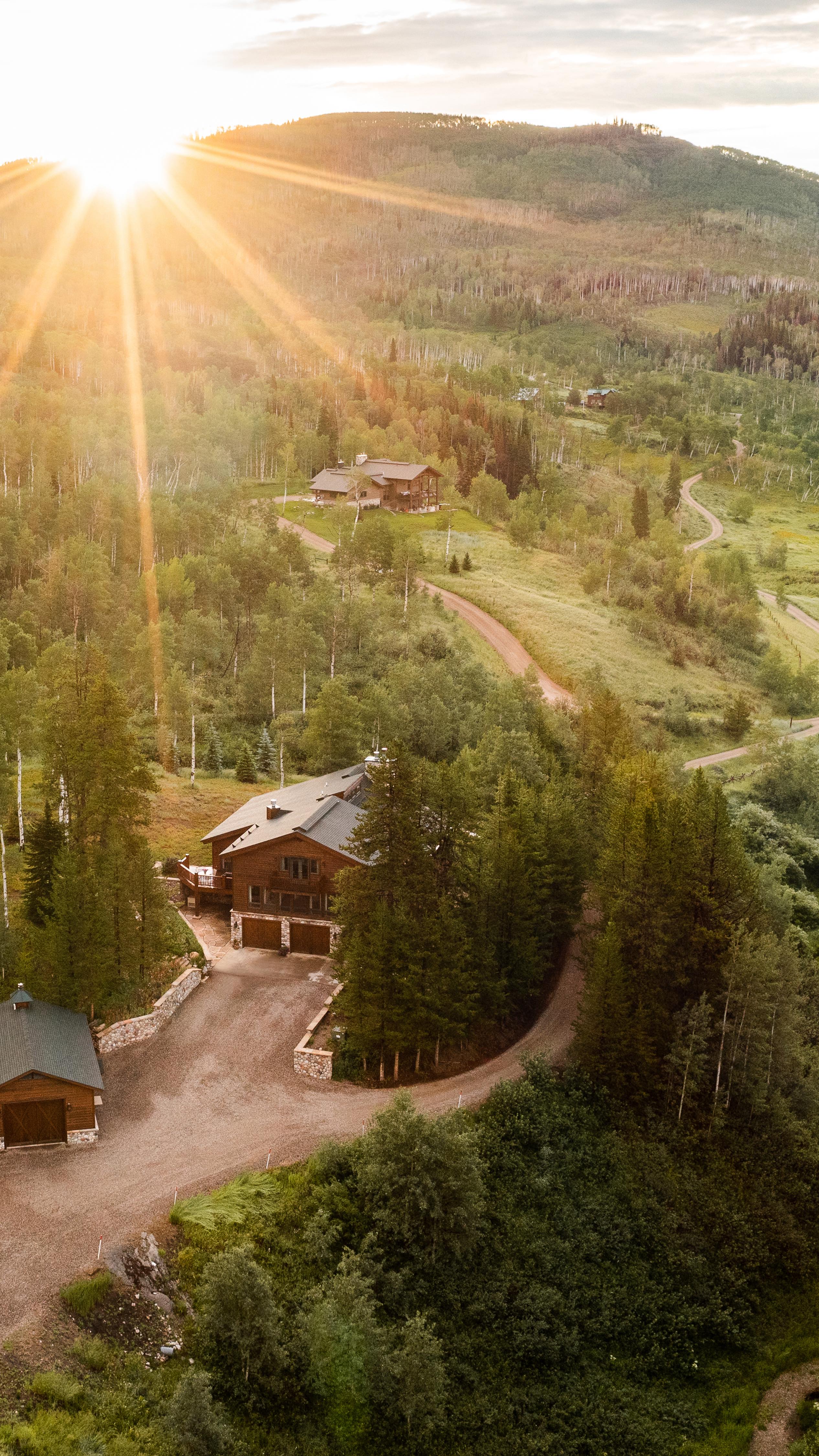 Welcome to Sand Mountain Sanctuary — your ultimate private retreat in Clark, CO.
Set on 38.5 acres bordering over a million acres of National Forest, this custom 5-bed, 5-bath post-and-beam estate offers panoramic views of Sand Mountain and the Zirkel Wilderness.
Featuring:
✔️ 6,308 SqFt of luxury mountain living
✔️ Radiant floor heat & A/C
✔️ Gourmet chef’s kitchen with Viking appliances
✔️ Detached heated 3-bay workshop
✔️ Trails, wildlife, and complete privacy
📍 Located just 30 minutes from Steamboat Springs
💰 Listed at $4,000,000
🎥 Tap to tour this rare mountain escape! Videography by @tyler_maio_photography
Ready to call this dream property home?
View details: SandMountainSanctuary.com
Let’s connect!
𝐓𝐡𝐞 𝐁𝐨𝐲𝐝 & 𝐁𝐞𝐫𝐞𝐧𝐝 𝐆𝐫𝐨𝐮𝐩
Steamboat Sotheby’s International Realty
📲 970-819-3730
SteamboatAgent.com
#SteamboatSprings #MountainHome #LuxuryRealEstate #ColoradoRealEstate #MountainEscape #ClarkColorado #RouttCounty #SandMountainSanctuary #ForSale #sothebysrealty #sothebys