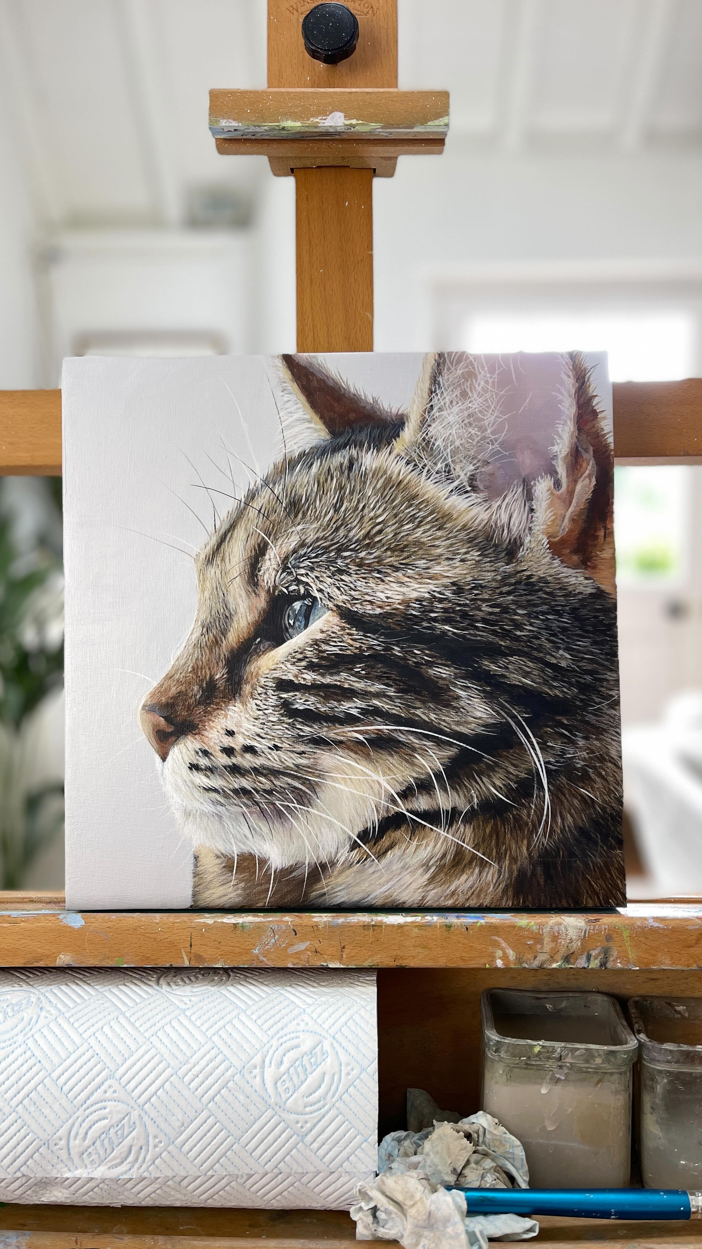 What a relief, this is finally finished!
#cotswoldartist #wiltshireartist #acrylicpainting #studiodays #creativity #cotswolds #catportrait #cats_of_instagram #petportraitartist