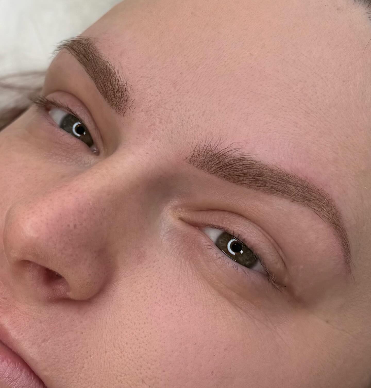 Cosmetic tattoo ombré brows 🎀
#spmu #browtattoo #dunedin #beautynz #ombrebrows