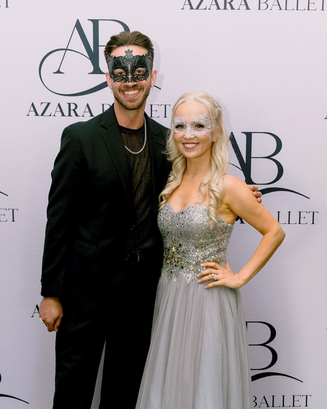 Unmasking Azara Ballet’s New Artistic Director, @joshua.a.stayton. To signify the energy he wants to carry with him in this new position, Joshua shares his favorite quote, “To be a true leader, don’t show them your super powers, show them theirs”. Kate and Martin Flowers, the co-founders and current Artistic Directors, will still be in leadership positions within the company as Executive and Rehearsal Directors. They are thrilled to welcome Joshua on board as the Artistic Director to help Azara’s continued growth and success.
#ballet #dancers #azaraballet #dance #artisticdirector #sarasota #srq #art