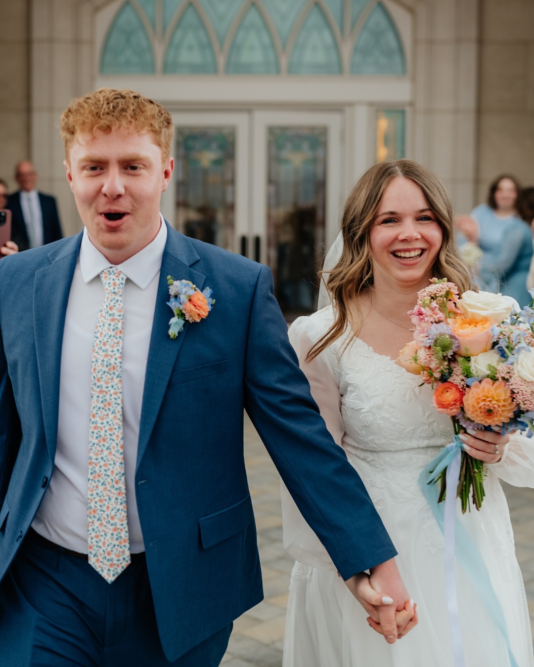 Wedding photos for Jenna + Dallin 📸💙🩷🧡