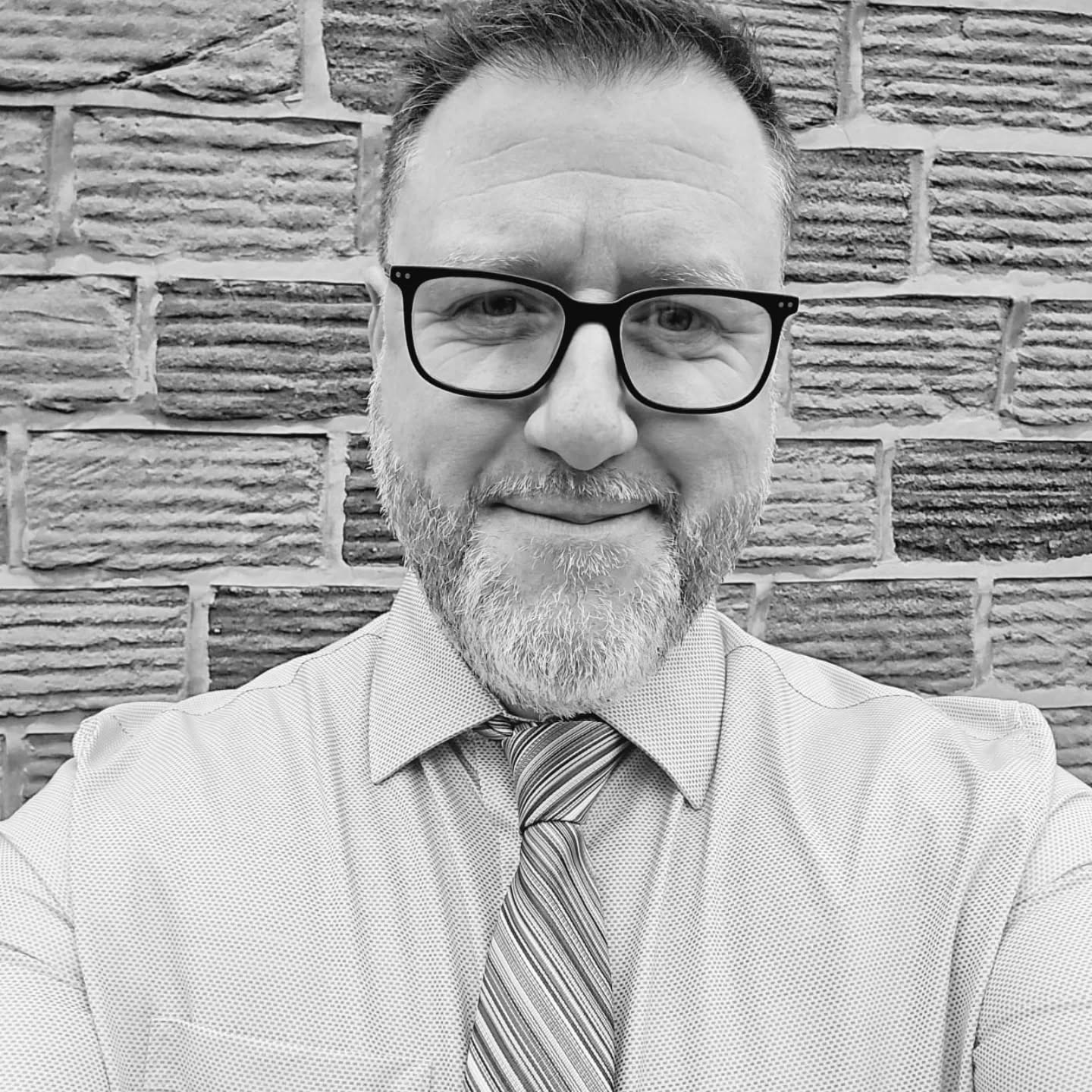 ᴍᴇᴇᴛ ᴛʜᴇ ᴛᴇᴀᴍ: Andy Gaskell
Director of Business Development
Andy leads on all external engagement and regulatory compliance at Next Level, working closely with clients and stakeholders to ensure the team consistently delivers to the highest standards as a Social Business.
Before stepping into his current role as Director, Andy spent seven and a half years honing his expertise in Business Development and Strategic Leadership at a respected national Doorstep Sport charity.
Earlier in his career, Andy held a range of roles focused on social mobility and education across the North East of England. During this time, he successfully secured social investment from commercial partners to support improved educational outcomes for primary and secondary school pupils in underserved communities.
A passionate sports enthusiast, Andy is a lifelong Barnsley F.C. supporter, a part-time follower of Wakefield Trinity R.L.F.C., and a keen fan of horse racing—making an annual pilgrimage to the Cheltenham Festival every March. Known for his boundless enthusiasm, Andy is a strong advocate for the transformative power of sport in helping communities not just survive but thrive—empowering young people to lead healthier, safer, and more successful lives.