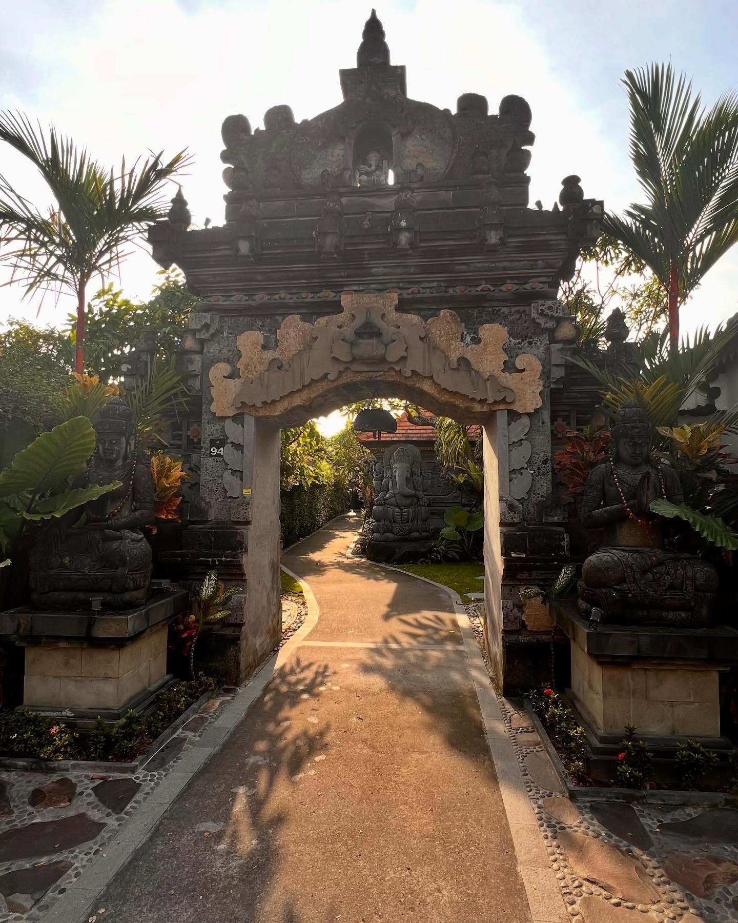 Stopped to appreciate Ganesha today in the village where the scooters are plenty, the incense and the sweet smell of flowers waft inside and out and prayer happens twice a day.
Ganesha is a Hindu deity depicted with an elephant head, symbolizing wisdom, strength, and the ability to overcome challenges. He typically has one broken tusk, four arms holding items like a modak (sweet), axe, lotus, and rope, and a large belly representing abundance.
In Bali, Ganesha is worshipped in homes, temples, and businesses. Statues of Ganesha are common at entrances to homes, temples, and shops, believed to protect against obstacles and bring prosperity.
#balilife #ganesha #expandyourmind #nomadlife #travelvibes #removeobstacles #hinduism #energyportals