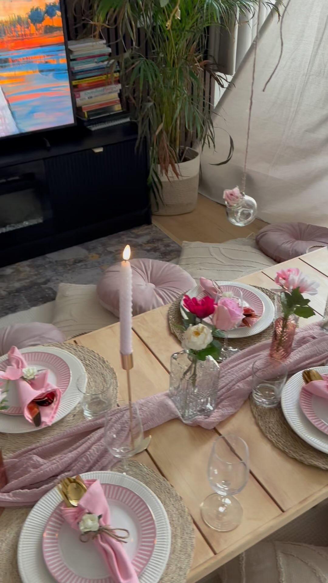 This setup was originally planned for a sunny afternoon in the park — but as we know, Dutch weather doesn’t always cooperate. So we brought it inside, and honestly, it turned out even better than expected.
A custom request with soft blush tones, natural textures, and a relaxed, low table design. Proof that with the right details, you can create something special anywhere.
We’re always happy to tailor something just for you — indoors or out. Send a message to chat.
#IndoorPicnic #BespokeSetups #DutchWeatherPlans #EventStyling #MiniMunchkins #AmsterdamEvents