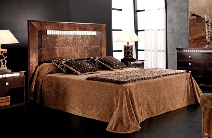 Are you ready to revamp your home? Say goodbye to the ordinary and hello to the extraordinary with Boozo! From elegant bedrooms to inviting living rooms, we provide quality and style in every piece. Shop now and start your transformation! 🌟🛏️ #ModernLiving #HomeFurnishing #BoozoIn