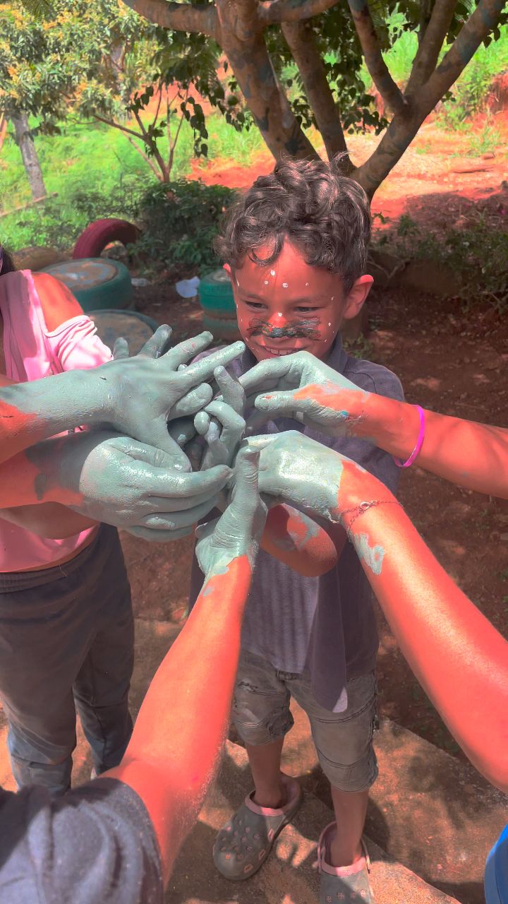 Dominican Republic calling! 📞 Don't miss this chance to travel with purpose & make a difference. 🇩🇴 Limited spots! Apply via link in bio. #TravelWithPurpose #TakeATripChangeALife #CaritasSmile #DRTravel