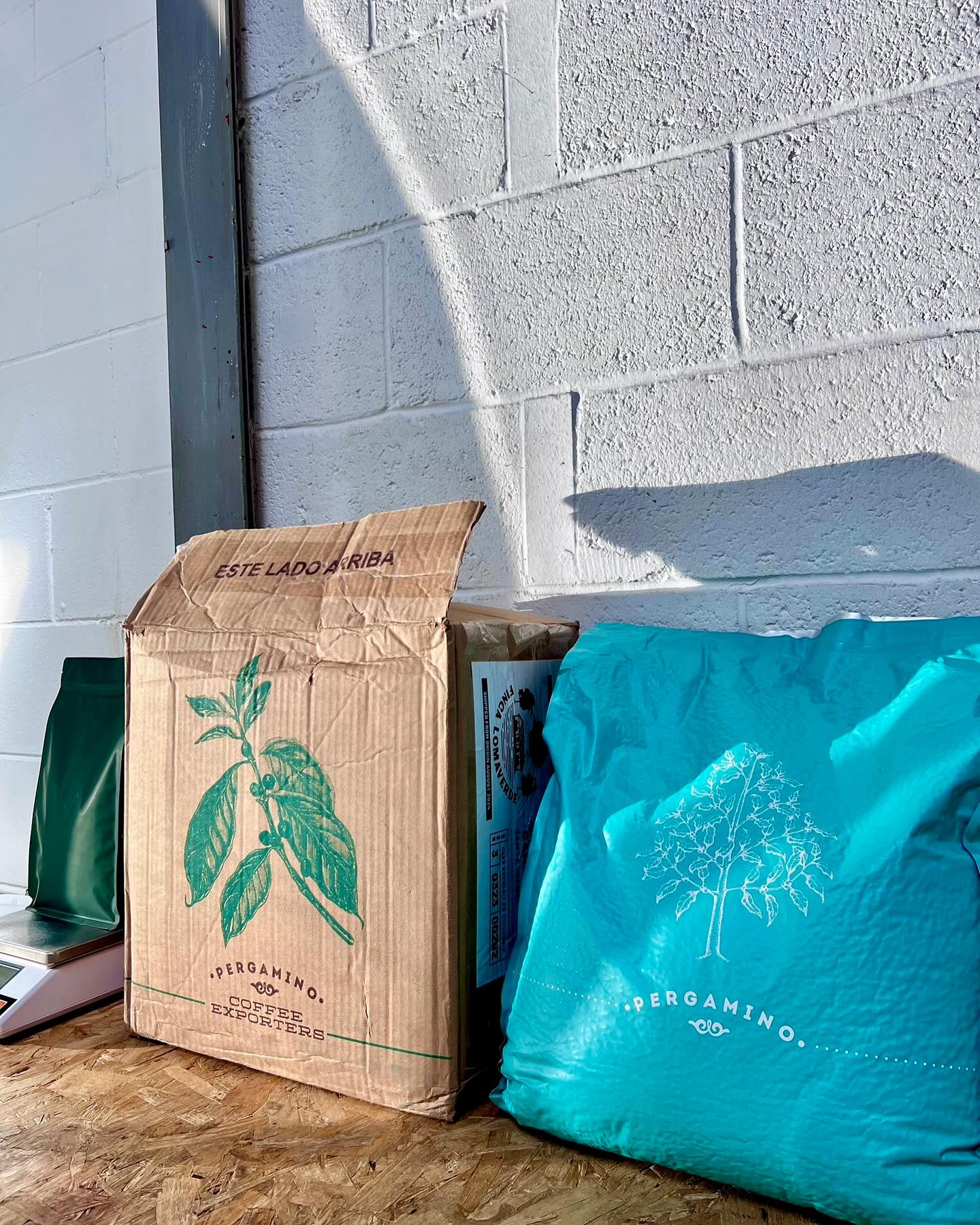 Finca Canta Ranas. Our current coffee obsession. This fully washed lot comprises of the rare and much sought after Chiroso varietal. Studies of Chiroso have found it to be genetically linked to Ethiopian landrace varietals. This unique heritage results in a Colombian coffee with an Ethiopian flavour profile. Sweet, floral and complex. Available now on our website.