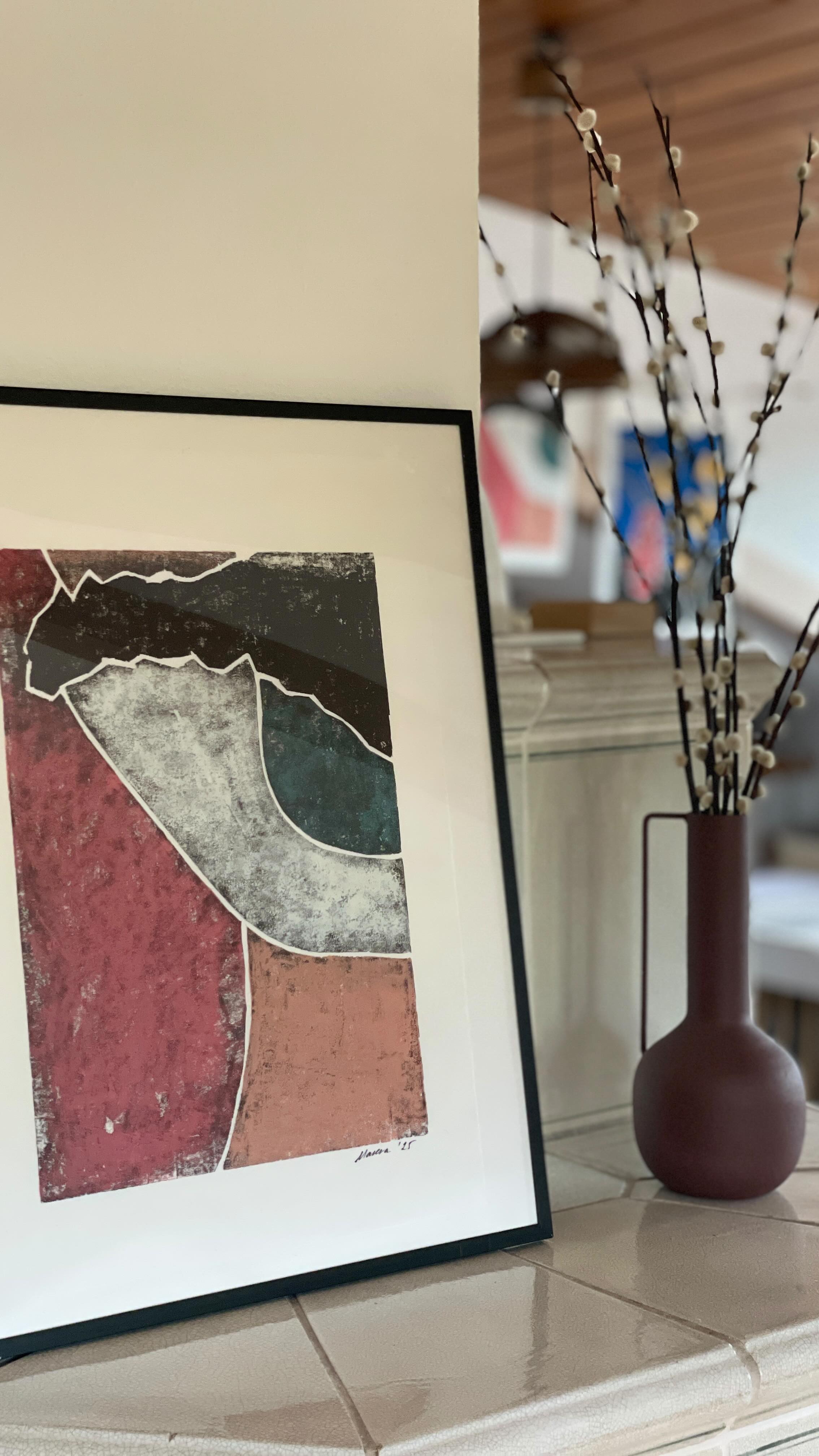 “I’m watching you”
Woodcut (unique piece)
45 x 32 cm
Available as the original and as an art print this weekend during the pop-up show @kunstsalat at @studio4000.berlin.
I’ll be there for the opening this Friday from 6 PM — come say hi!
#berlinart #woodcutprint #holzschnitt #popupmarket #marerastudio