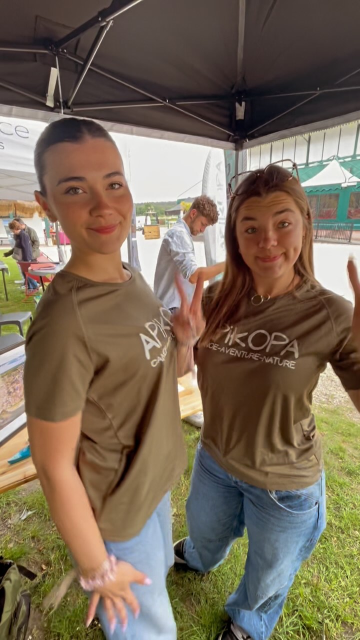 Ce week-end, on vous embarque pour une escapade locale pleine de surprises !
Rendez-vous samedi 24 et dimanche 25 mai de 10h à 18h à l’Hippodrome de la Solle à Fontainebleau pour le salon “Escapades” dédié aux loisirs et au tourisme en Seine-et-Marne !
Envie d’évasion pas loin de chez vous ?
Venez découvrir les trésors du 77 :
⚽️ Activités sportives | 🎭 Culture | 🌿 Balades nature | 🏕 Hébergements insolites | 🎢 Parcs de loisirs | 🍽 Spécialités locales… il y en a pour tous les goûts !
Animations non-stop sur place pour petits et grands 🎉👨👩👧👦
Et surtout, ne manquez pas notre stand tenu par @emmaapsn & @emmv.act ✨
Au programme : bons plans nature, activités outdoor et une bonne dose de bonne humeur ☀️🎣
Entrée libre et gratuite – alors, qu’est-ce que vous attendez pour venir rêver vos prochaines aventures ? 🗺🚶♂️
À très vite à Fontainebleau !
@fontainebleau_tourisme @office.de.tourisme.paris @otgrandparissud
#Escapades77 #SeineEtMarneTourisme #LoisirsEnFamille #tourismefontainebleau