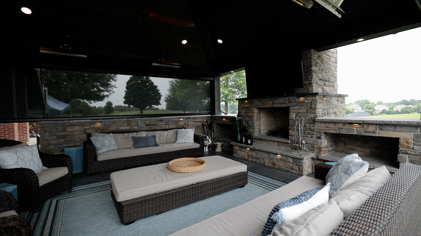 Even though it’s almost June, this weather has been feeling like you need a fire going to spend time outside!🥶 We’ve got you covered - literally. Contact us today through our website FunyakLandscapes.com to plan out a beautiful outdoor space!