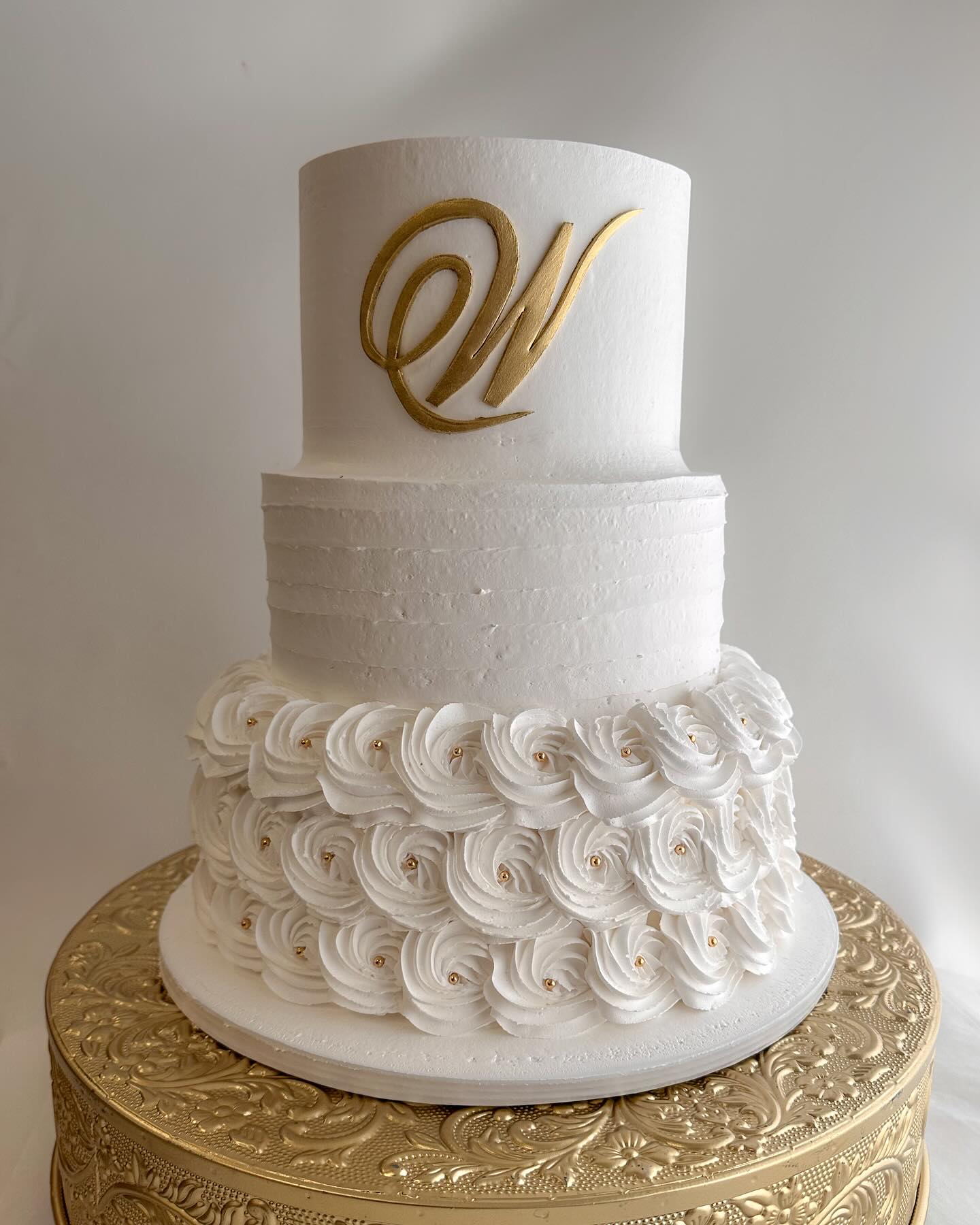It’s wedding season and we are having so much fun! Book your tasting appointment today! www.asweetdesign.co