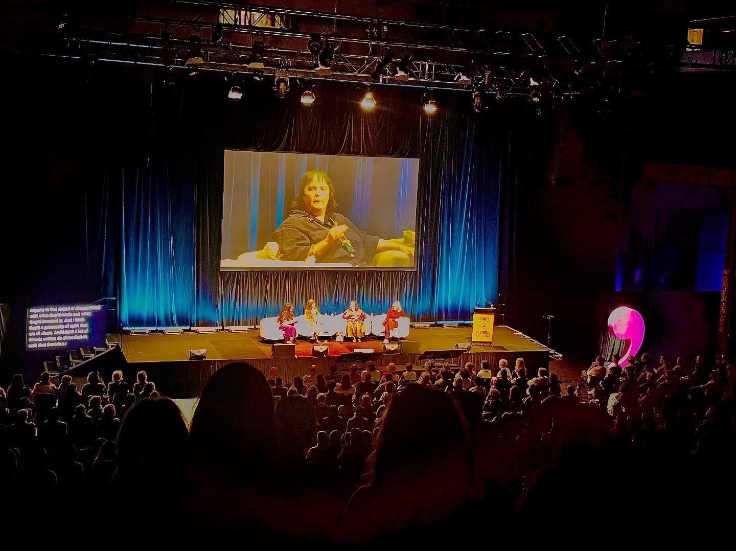@swf delight of wholesome bite of cream, butter, sugar seasonal fruits, crumbling textures go back to my Yorkshire. School days. Wood kitchen table top perfume of food seeping, though, baking trays, cakes cooling, Greaseproof papers edges browned coiling, round & square biscuit tins with embossed coloured tights fitting lids, ready to keep cooled baking fresh. Senses awakened crumbs, bowls to lick. Mum a cuddler with love overflowing into her cooking- memories of such sensory pleasure are embodied. Seeking & longing such deep emotional nourishment , remembrance of a mother love, a golden nectar baked into each mouthful.
Years of disappointed with tasteless cardboard copies ofmy chidhood favourites. Even those white flour & sugar post UK rationing, good housekeeping era of sponges and apple pies & mums who stayed at home. But no welcome home cuddle extended into freshly baked. But first discovered the Italian bakes of a solitary Patisserie Valerie ( London original in Soho, Old Compton Street a ritual to pop in whilst staealing a break for coffee & cake.
Woolloomooloo Neighbour Flour & Stone regularly nourishes my soul. Why venture further dripping a goodness of love..taste it! recognise the love. Flour & Stone has the quirkiest of staff, each a character. There is a joy in a businesses that trains nurtures cares for food customers & staff. Convinced Nadine is goddess of pastry & poetry, curious of her generosity & of Natalie Paull of Beatrix Bakes, & Lune Croissanteries’s Kate Reid. To talk tell Lune opened in Sydney only months ago, bringing from Melbourne fame, cult long queues sold out media frenzy, a reputation for the extraordinary Recently Finding a moment without a queue, entered finding the air heady, rich intoxicating flavours lingered, overwhelming, skilfully curated display of croissants.
@SWF Sisterhood of baking, friendship, shared clarity engagement passion,their words, stories, generosity to thread love, the quest of a true artisan perfection, into their food. Fortunate to share a slice of Nadine specially baked that morning cake. A pleasure to hear they and host Jennifer Wong. It becomes real when food is involved