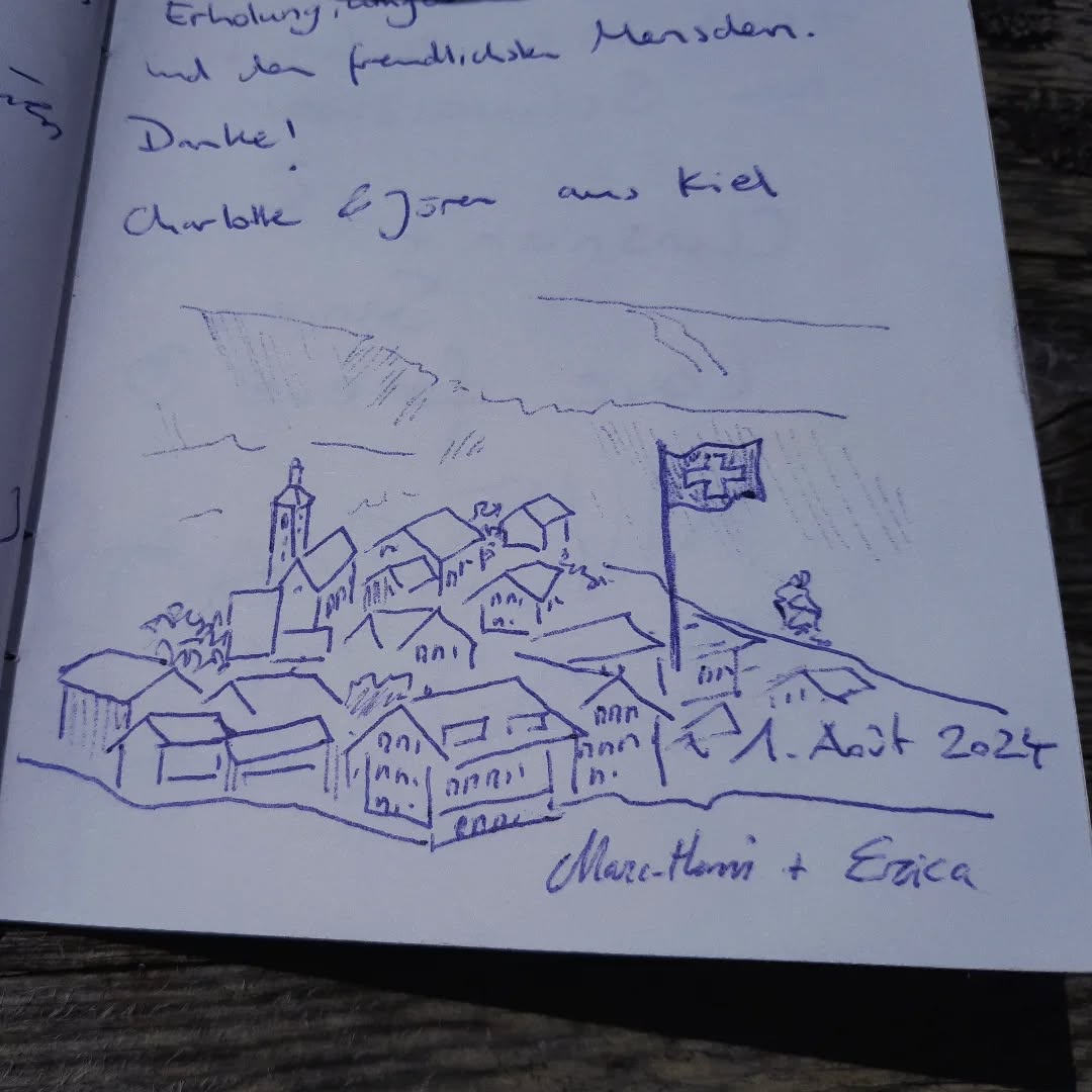 Wunderschöne Kugelschreiberzeichnung im Gästebüchlein in der Bücherkiste oberhalb von Stierva. Vielen Dank!
#uts #bücherkiste #chistadaliger #gästebüchlein #stierva