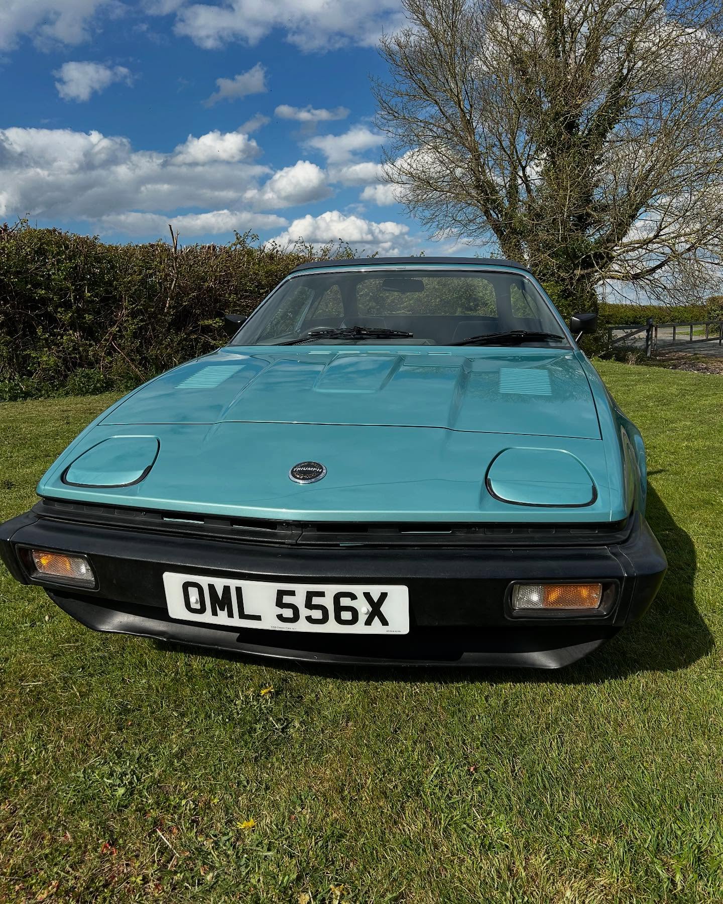 We have been very busy in the last few months and social media has taken a bit of back seat! However here is the completed sympathetic restoration of the Triumph TR7 retaining as much originality as possible. Parts & interior were refurbished or cleaned and refitted. The paintwork is incredible and the colour looks beautiful
.
.
#triumphtr7 #tr7 #triumph #classiccarrestoration #essex #classiccar #classiccars #classiccarsdaily #restoration #fabrication #paintwork #carsofinstagram #vintagecars #photooftheday #vintage
#metalshaping #panelbeating