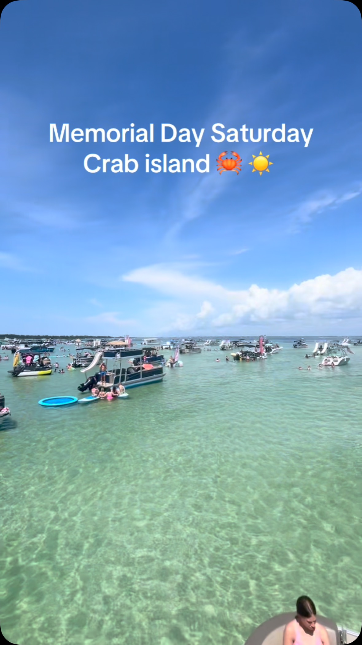 A beautiful day at crab Island! ☀️ 🦀
We still have a few spots left for tomorrow, call us at 850-517-6011 or go to destinpontooncharters.com