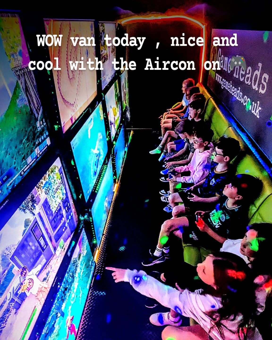 WOW van is nice and cool today with the air con blasting! Want 12 Xboxs , 12 screens and 12 seater gaming party van? Drop us an email at rob@gamehead.co.uk