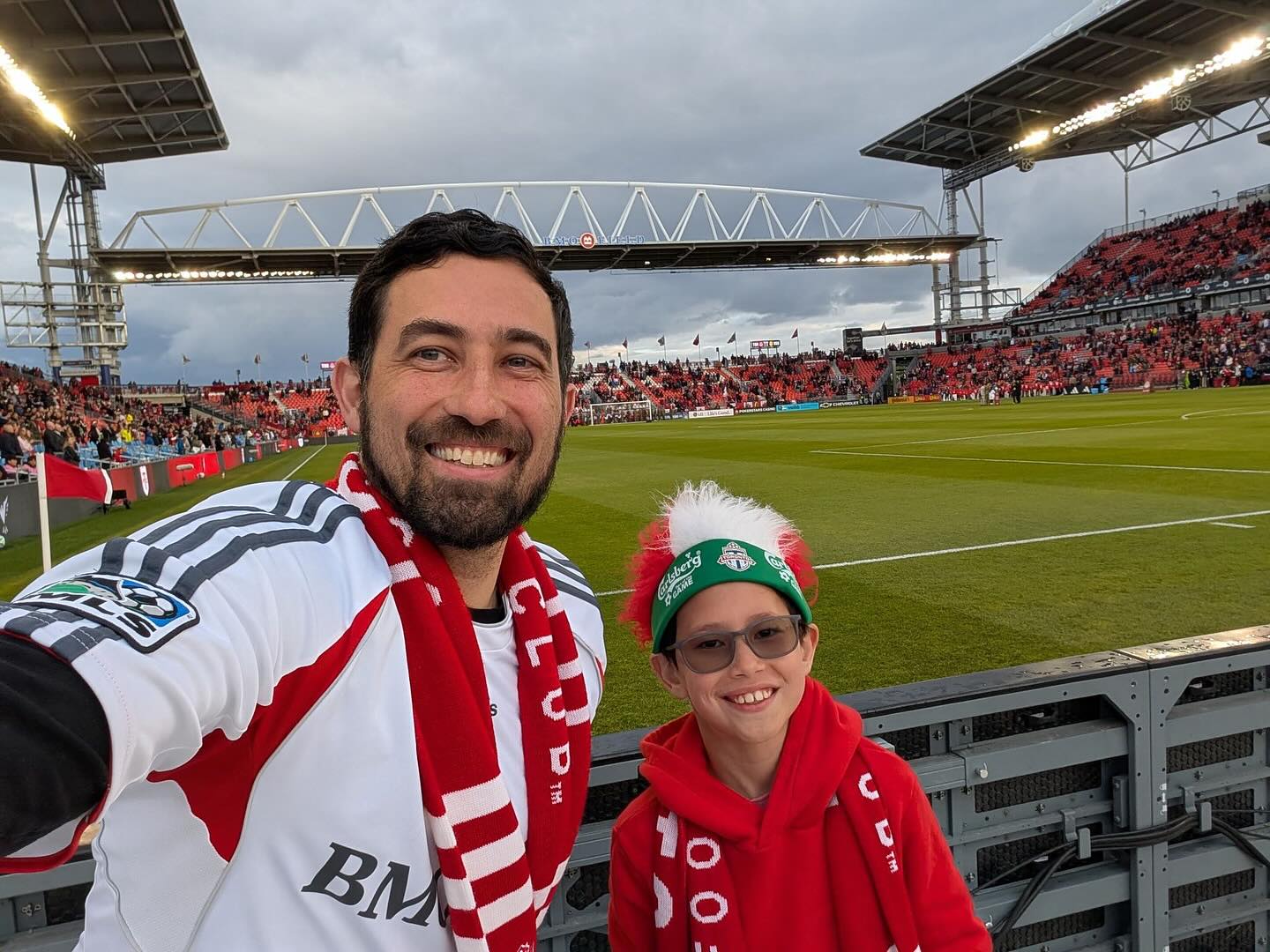 Big smiles and big memories at Saturday’s TFC game!
Our little friend Elijah and his dad Aaron got to enjoy an unforgettable father-son experience thanks to friends of the DeRo Foundation!
@dwaynedero
#DeRoFoundation #DwayneDeRo #TFC #FamilyTime #TorontoFC