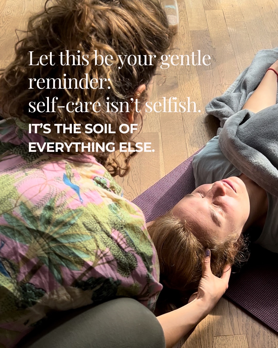 To honor this season of nurturing, here’s a poem for your heart:
She wrapped her arms around the day,
Fed her spirit in quiet ways.
With breath and stillness, earth and sound,
She found herself — where she was found.
No rush to bloom, no need to race,
Just tending roots in sacred space.
#holisticcoaching #kundalinimassage #brussels #consciousconnectedbreathing #ayurveda #ayurvedadetox