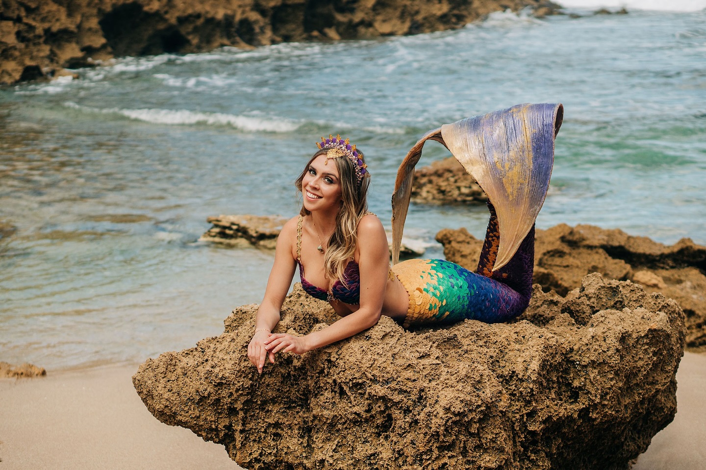 Big news, land and sea dwellers! 📣
This mermaid is trading Australian shores for European adventures — I’ll be splashing to Berlin this summer and am officially available for bookings through @prinzessin.fuer.dich ✈️🌍💕
From poolside parties to magical events, I can’t wait to bring my mermaid magic to new oceans this June, July and August 🧜🏼♀️✨
Booking enquiries via @prinzessin.fuer.dich
Captured by the amazing @jayezelga
#MermaidTarielle #MertopiaMagic #PrinzessinFürDich #BerlinMermaid #EuropeanSummer #MermaidForHire #MermaidEntertainment #UnderTheSeaMagic #MelbourneToBerlin #FantasyPerformer #JayezelgaPhotography