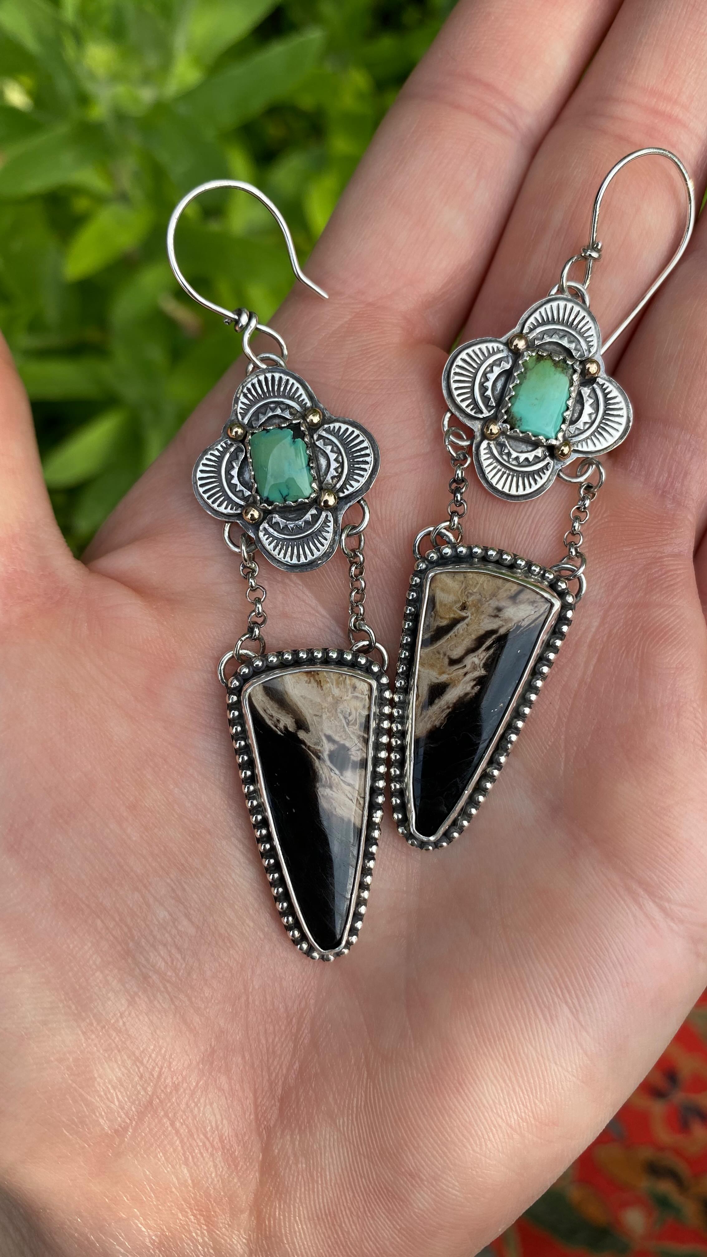 Fossilized Palm Root & Turquoise Mini’s ✨ These badass sterling silver and bronze earrings will be available tomorrow 5/25 at 5 pm EST along with a bunch of other amazing pieces of jewelry featuring more turquoise, shark teeth, and opal inlay. See you then! 🌞
