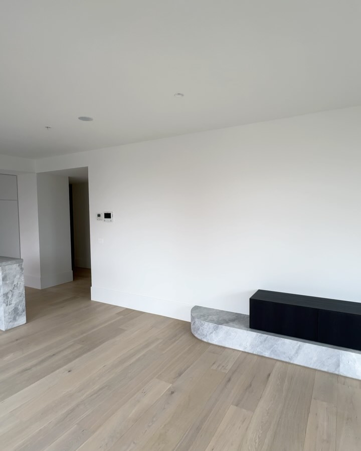 Fix-fit off completion // Brighton