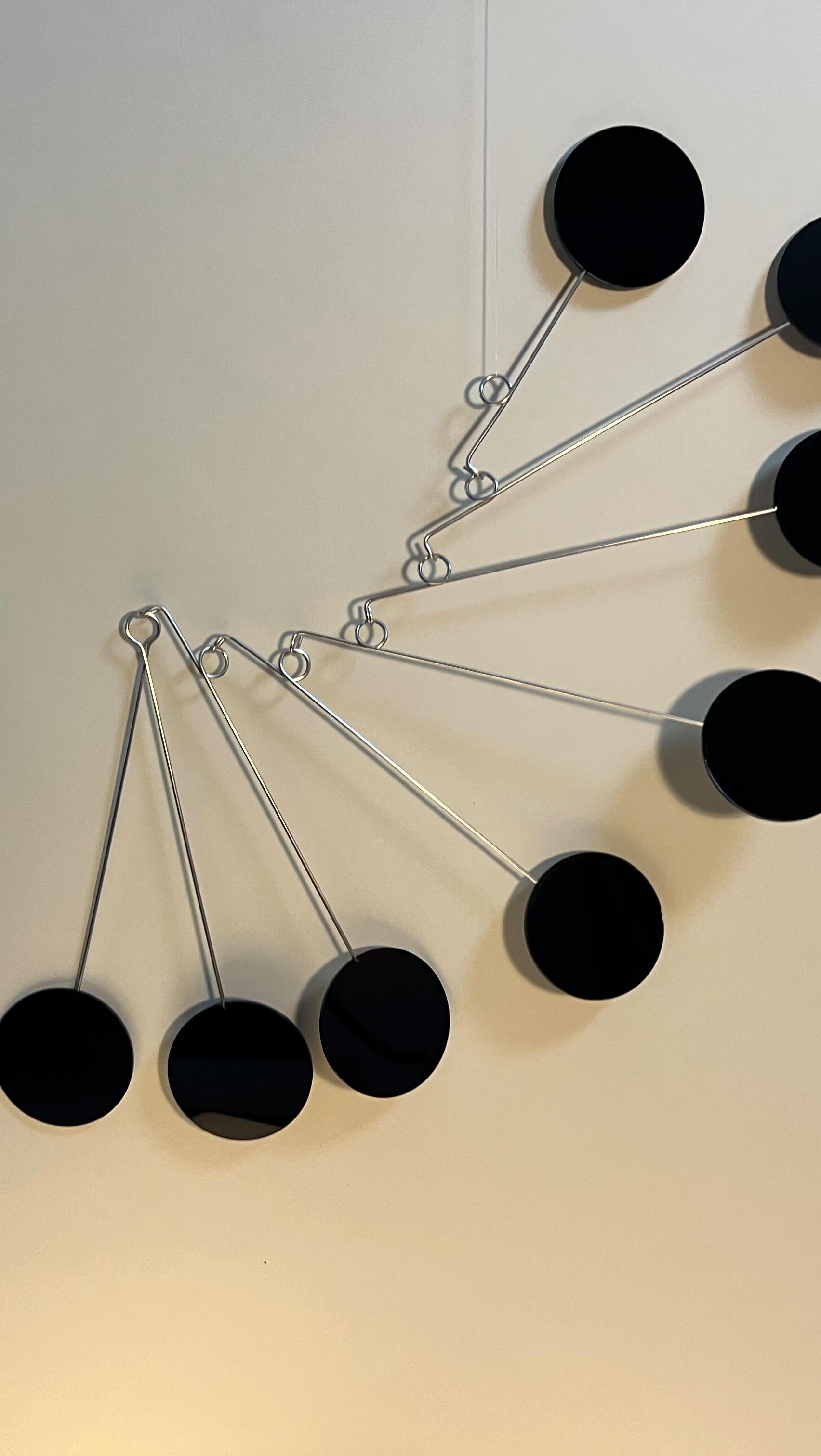 Mobile 22
Kinetic mobile, designed in Berlin, made in Germany and available in three colors - blue, red and black.
Delivery within Germany: 2-3 days!
Visit piecebleue.com (link in bio)
#Kineticart #Kineticmobile #Mobile #MadeInGermany #BerlinDesign #HomeDecor #MobileArt #PièceBleue #Interiordesigngifts #sculpture #interiordesignobjects #smallbusinessberlin