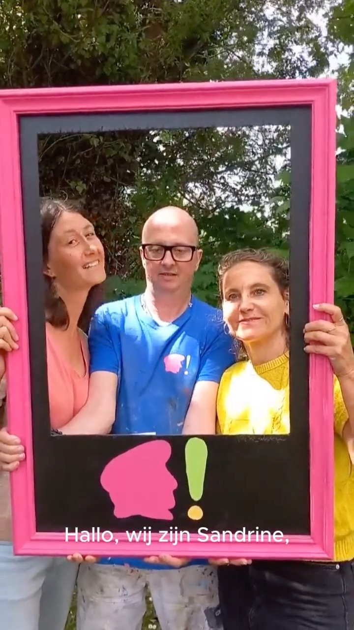 𝐃𝐚𝐠 𝐯𝐚𝐧 𝐝𝐞 𝐥𝐞𝐞𝐫𝐥𝐢𝐧𝐠𝐞𝐧𝐫𝐚𝐚𝐝 🗣
Vandaag is het #dagvandeleerlingenraad. Op beide campussen hebben onze leerlingenraden zich opnieuw een schooljaar lang ingezet om samen met en voor leerlingen een warm nest te maken van onze school.
De leerlingenraden zorgden voor heel wat leuke activiteiten tijdens de pauzes zoals muziek, versnaperingen en wedstrijden. Samen met de @scholierenkoepel zeggen we hen op deze dag oprecht 'dankjewel'!
Deze ochtend werden alle leden ook getrakteerd op een welverdiend ontbijt.