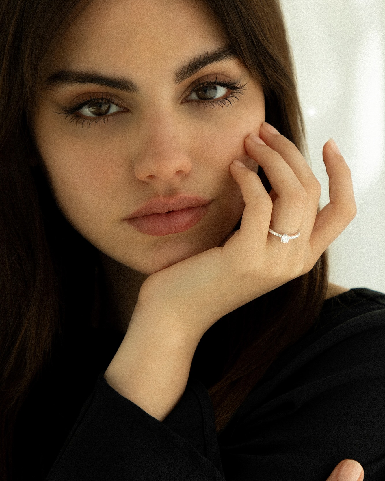 Photo and video collection for @velur with our angel @felimorolla ☁️✨🦢
Are you finally ready to book a professional photoshoot that your jewellery business truly deserves?
Let’s connect: hello@chocianaite.com ⬅️
✨1 shoot day left in July, 2 in August✨
#jewelleryphotoshoot #jewelleryphotography #jewelleryphotographer