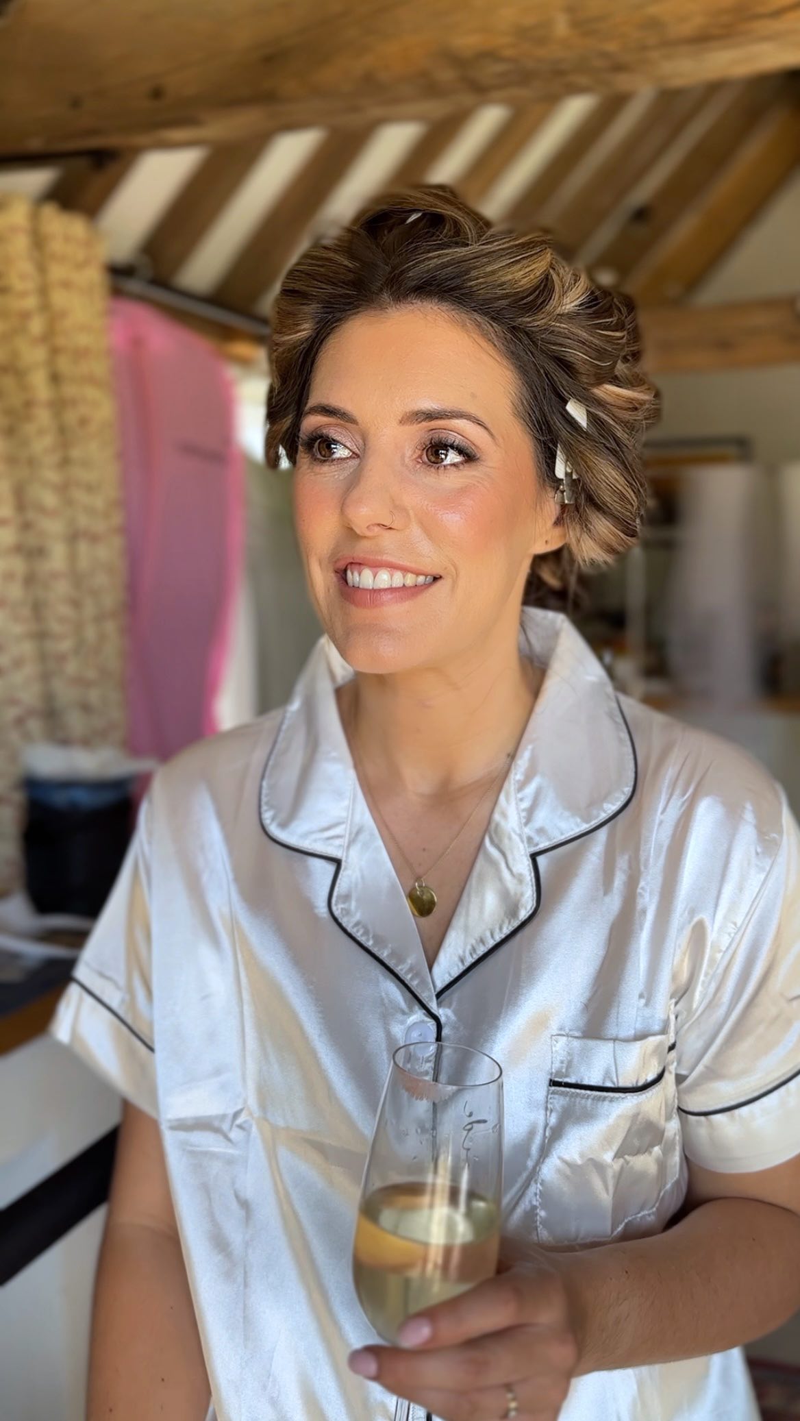 Here’s how I achieved Georgie’s timeless natural glam on her big day ✨
Every product you see is tried, tested, and chosen to last all day while looking effortless in person and on camera 📸
(Most skin prep products applied off camera)
@charlottetilbury
@natashadenona
@toofaced
@maccosmeticsuki
@danielsandlermakeup
@milanicosmeticsuk
@vievemuse outer third)
@lisaeldridgemakeup
@givenchybeauty
@narsissist
@faceatelier
@benefitcosmeticsuk
@nyx
@morphebrushes