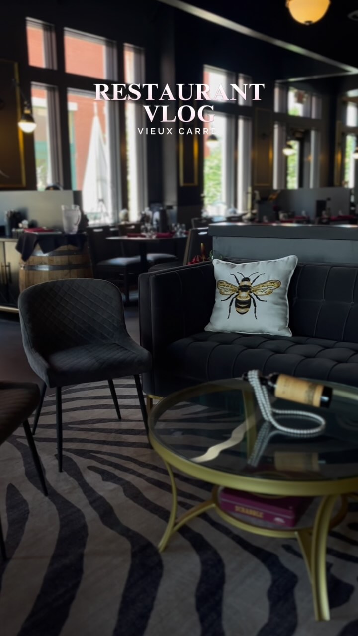 Cutest new spot in Parker Square!
#flowermound #dinner #dfw #patio #craftcocktails #wine #food #restaurant #parkersquare #fortworthtx #food #dallas #dallasrestaurants #fortworthrestaurants