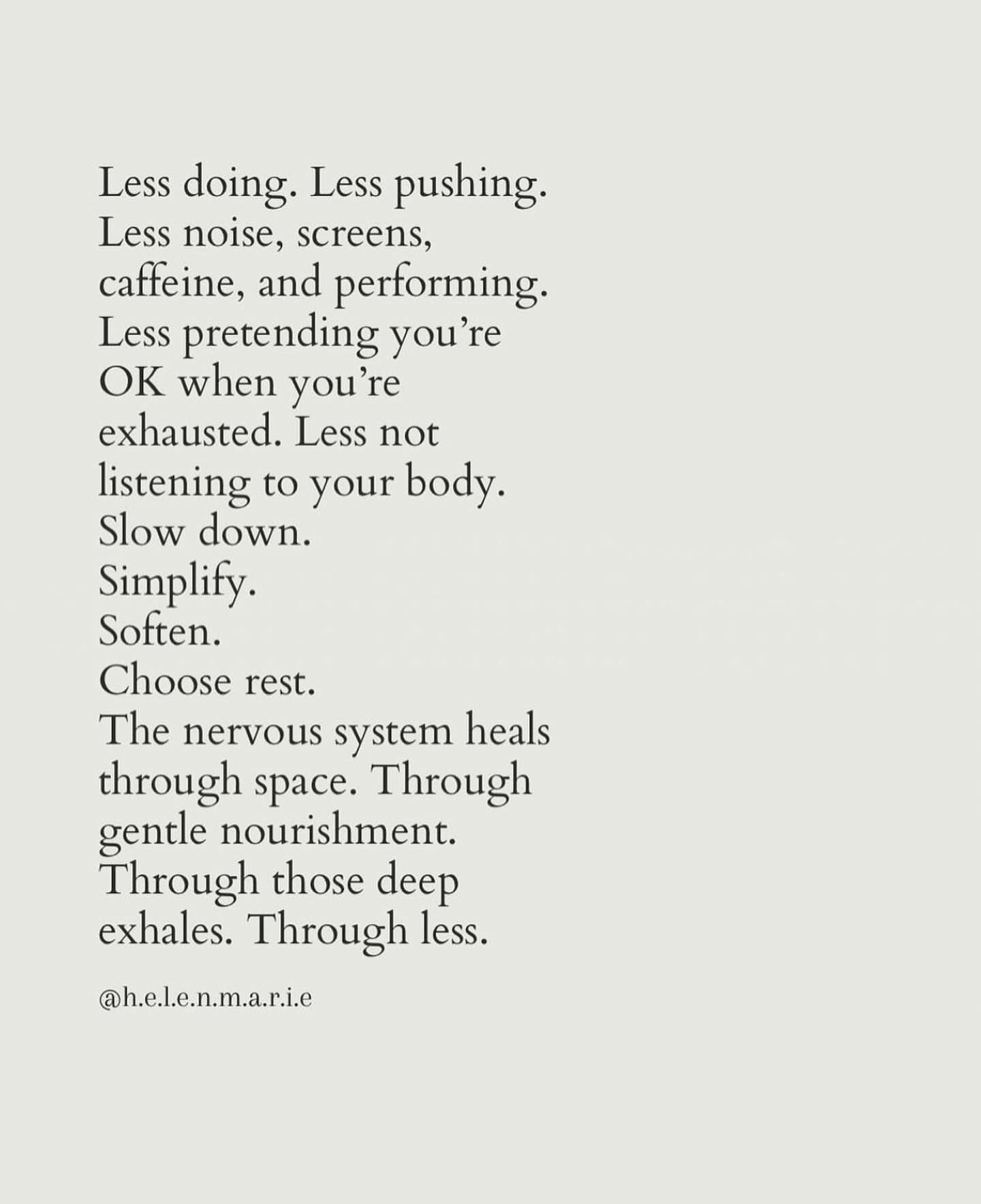 ✨LESS IS MORE✨
The perfect bank holiday reminder💫