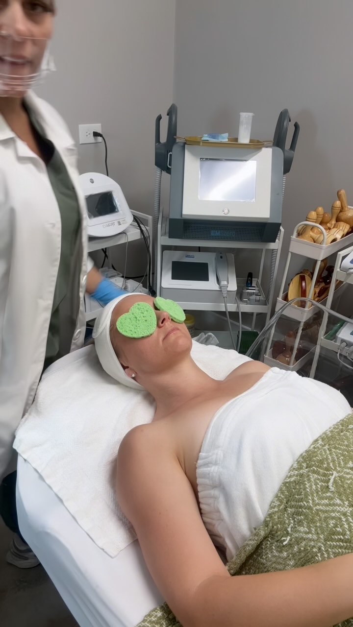 ✨la tecnología que tu piel necesita. Resultados reales, sin cirugía.✨
#RejuvenecimientoFacial #Radiofrecuencia #PielFirme #AntiEdad #SpaTreatment #SkinTightening #miami