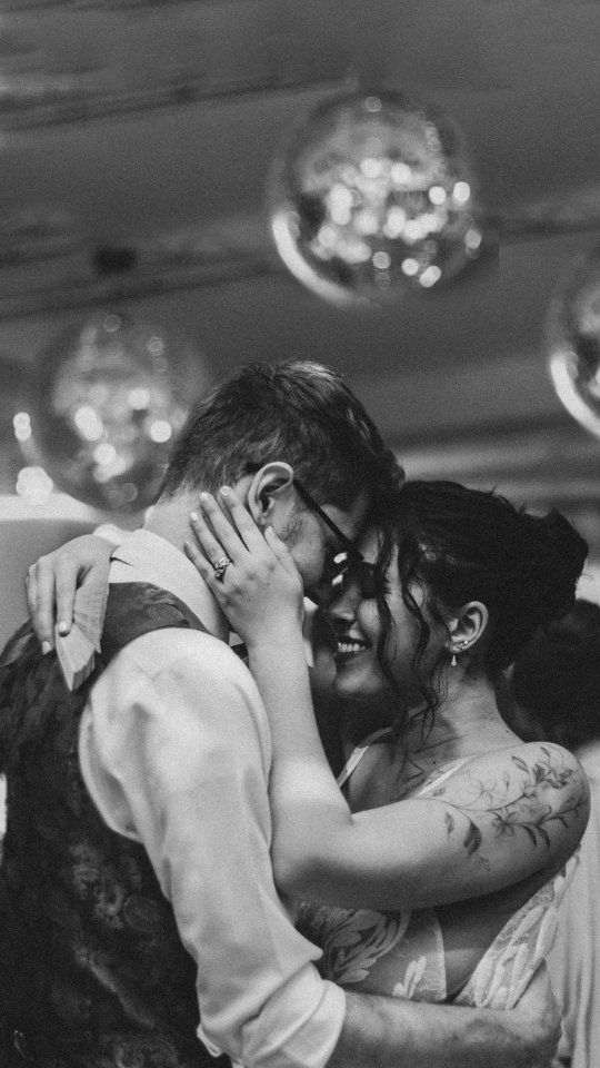 Euge & John š¤
Destination wedding Euge & John š¦š·šŗšø
@eugenia.lostri
@eventos_sustentables
@hosteriaelcazador
@pcm.catering
@angierolonambientaciones
@sildemarcosmakeup
#destinationweddings #weddingsinargentina #slowweddings #bodasdestino #bodasenargentina #bodasalairelibre #bodasenestancias #ecobodas #bodassustentables