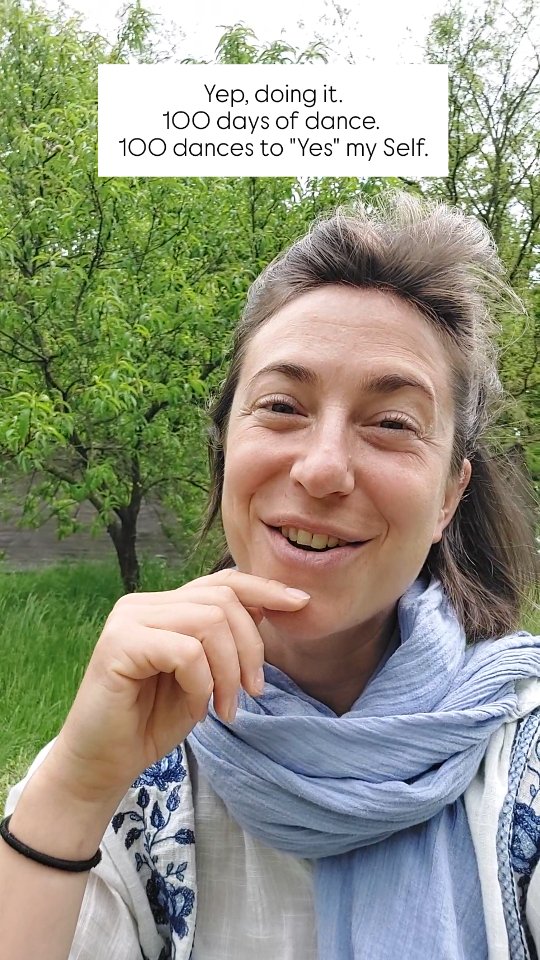 New Moon Blessings. New beginnings. New adventures.
Our Goddess of this next lunar cycle is Pele, saying "light your fire".
Joining the Movement Movement of @dancingdownthewalls
100 dances to cultivate the "Yes" to my Self.
With my partner in crime, @mytreeyoga
#yestomyself