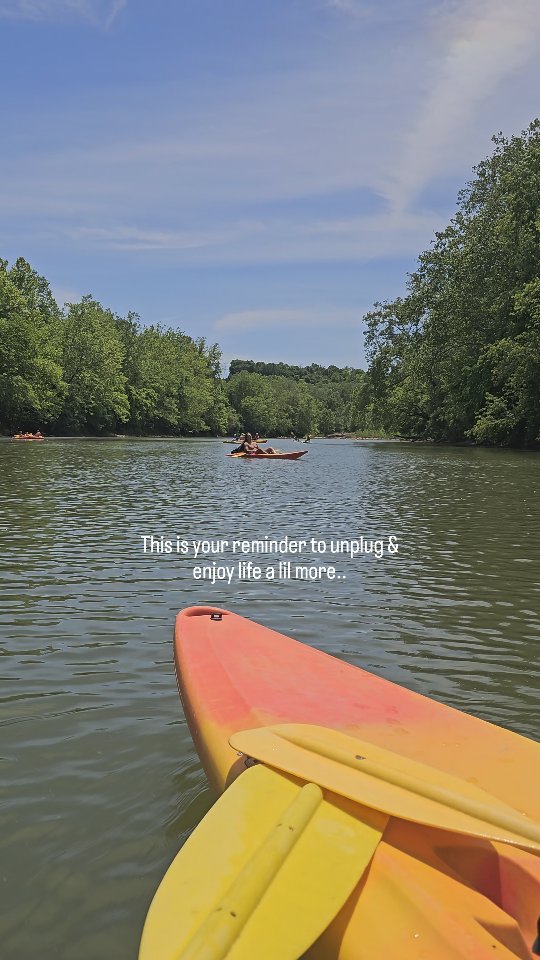 This is what it's about.. being in the moment.
A lil hump day reminder..
Unplug, unwind, & enjoy.
#nomad #remoteworking #travel #lakelife #kayakadventures #kayaks #naturelovers