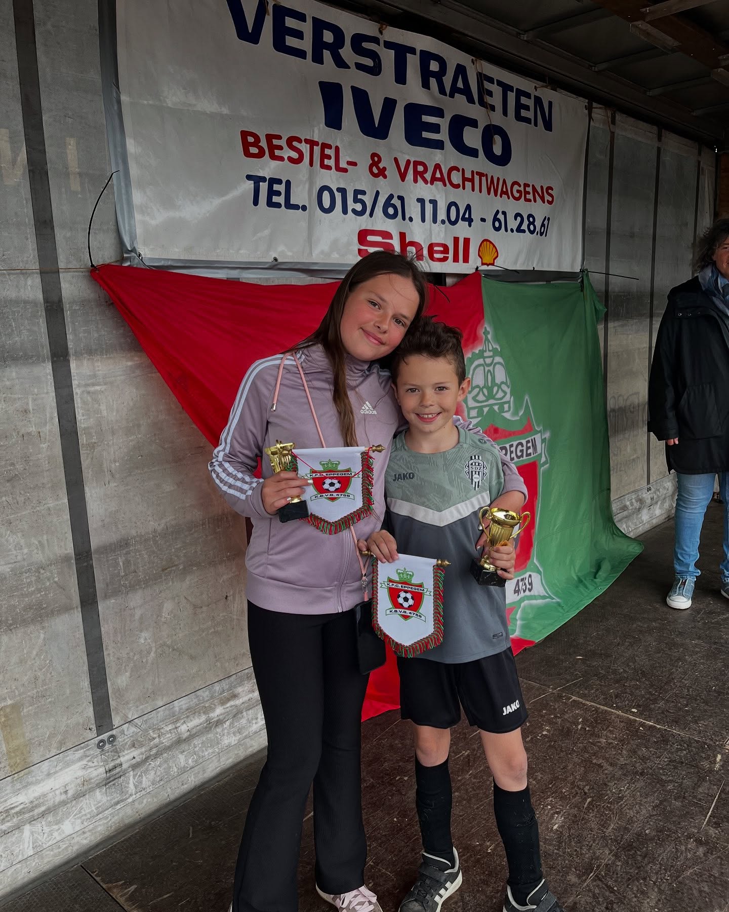 Winnaars van de blazepod challenge bij de supporters en spelers⦠broer en zus Eldin en Aylin van @avvsdz