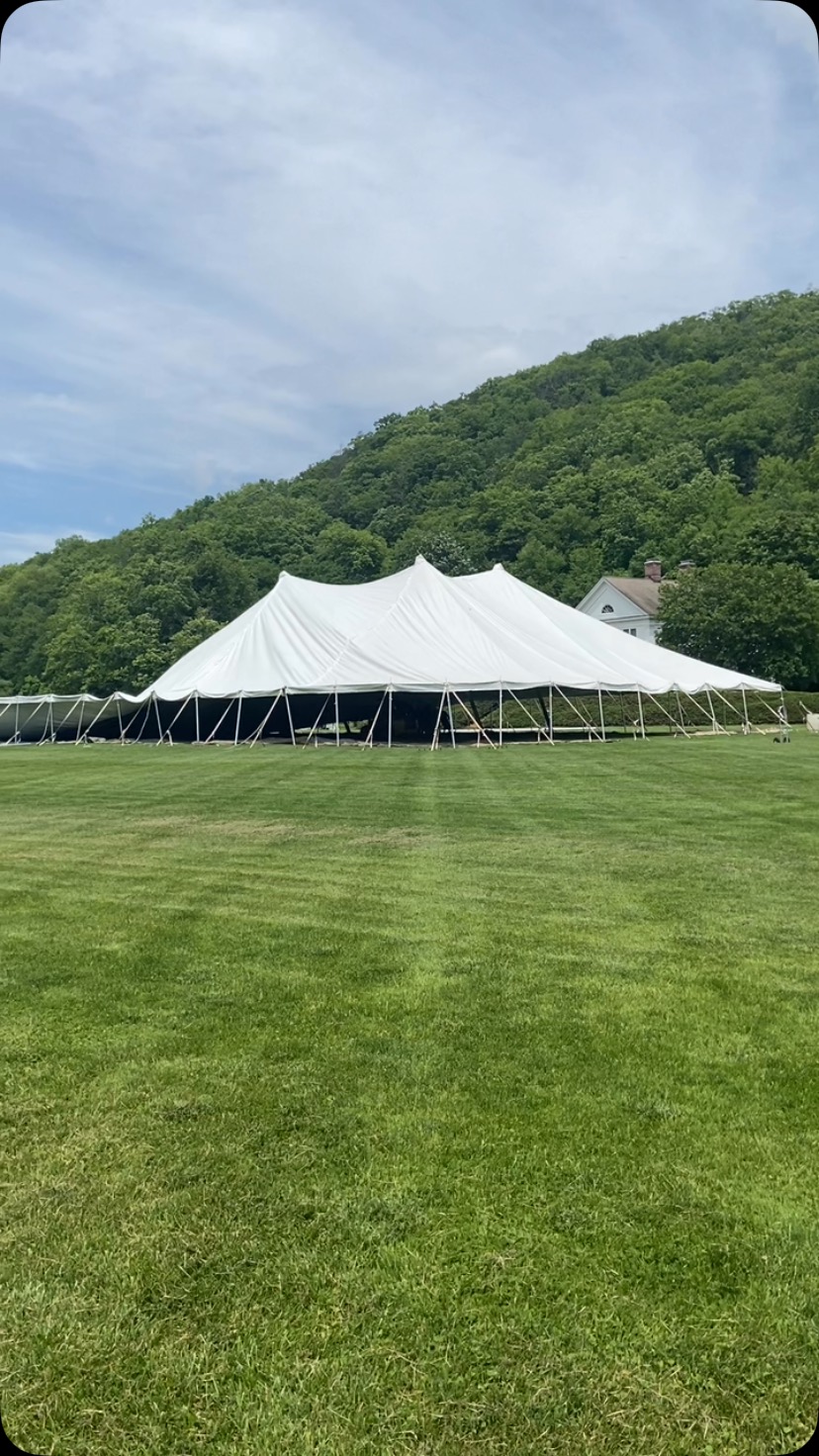 Here we go! Big tent going up for this weekend ‘s Commencement Always cool to watch!
#2025graduate🎓 #congratulations #graduate #highschoolgraduation