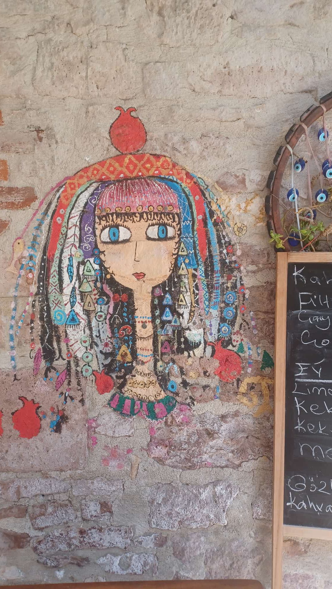 Eine weitere etwas andere Yogareise ist nun zu Ende… Ich bedanke mich bei allen die daran teilgenommen haben🍀. Es war eine besondere Zeit ein besonderes Miteinander. Etwas Land und Leute kennen lernen, eine andere Seite des Landes und der Kultur erfahren, das Essen, die Luft, die Natur und die Wärme genießen… ich freue mich schon auf das nächste Jahr mit euch🦋
#yogareisen #yogabarbochum #vinyasaflow #reforma #pilates #pilatesbochum #yogainbochum #yogabochum #yoganrw #yinyoga #türkei #ayvalıktayaşam