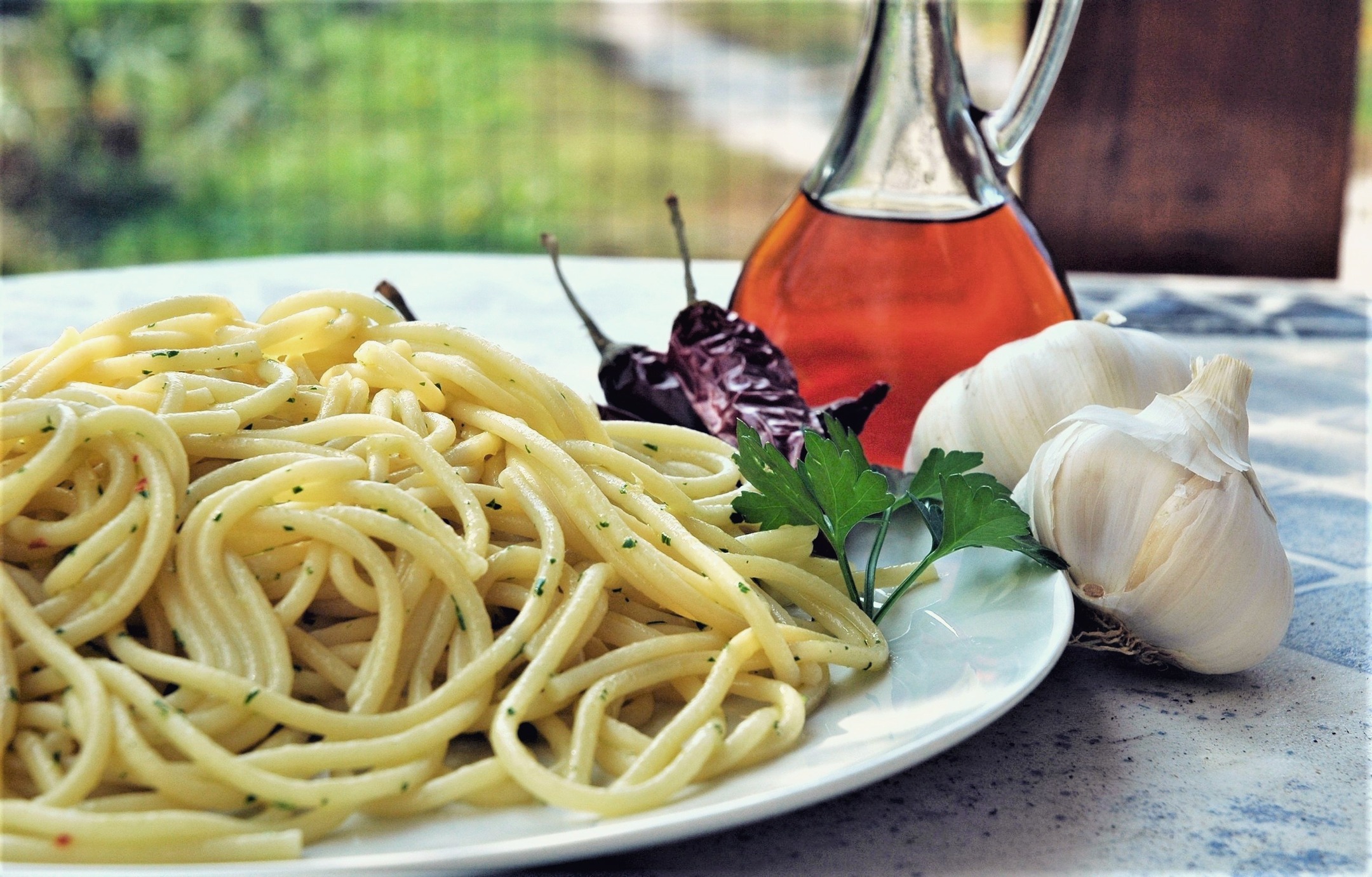 🌊 Sardinien entdecken – ohne Stress, aber mit Stil!
Du willst Sardinien frei & flexibel erkunden, aber keine Lust auf stundenlange Planung? Ich habe die perfekte Lösung für dich:
✨ Sardinien Mietwagenrundreise – individuell geplant, komplett organisiert!
.
✔️ Hochwertiger Mietwagen (inkl. Vollkasko & allen Extras)
✔️ Persönlich ausgewählte Hotels entlang der Route
✔️ Routenempfehlung mit meinen besten Geheimtipps abseits der Massen
✔️ Insider-Reisebüchlein inklusive
✔️ Auf Wunsch: Beratungsgespräch zur Feinabstimmung deiner Traumreise
.
🏝️ Ob Costa Smeralda, wilde Westküste oder einsame Buchten im Süden – du reist frei, aber mit einem starken Partner an deiner Seite.
.
📅 Frühling-/Herbsttermine 2025 jetzt buchbar!
📲 Schreib mir für ein unverbindliches Angebot oder sichere dir gleich deine Wunschroute.
.
#Sardinien2025 #Mietwagenrundreise #SardinienOhneStress #ItalienEntdecken #InsiderTipps #SardinienMitAuto #Traumurlaub #ReiseplanungMitHerz #RoadtripSardinien #smilereisen #sonialitterio