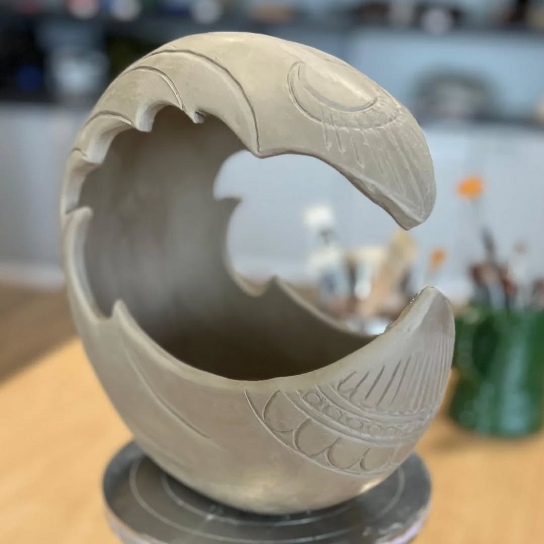 Heute ist ein wunderschönes Projekt fertig geworden. Bin gespannt wie es es dann glasiert aussieht 🥰